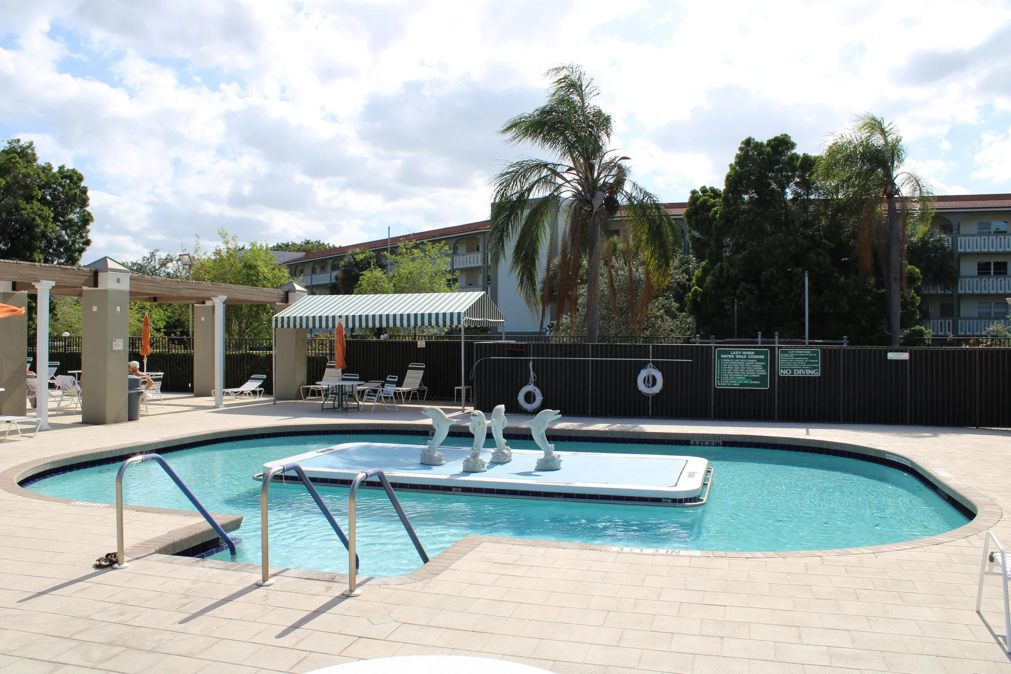 Property Slideshow image 35 of 54 | 2901 victoria cir d2, Coconut Creek, FL, 33066