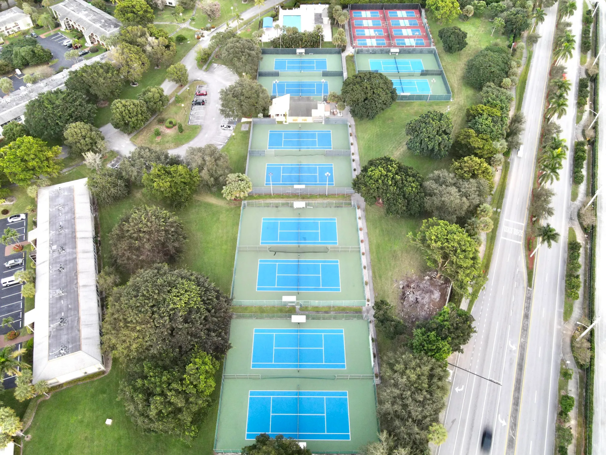 Property Slideshow image 47 of 54 | 2901 victoria cir d2, Coconut Creek, FL, 33066