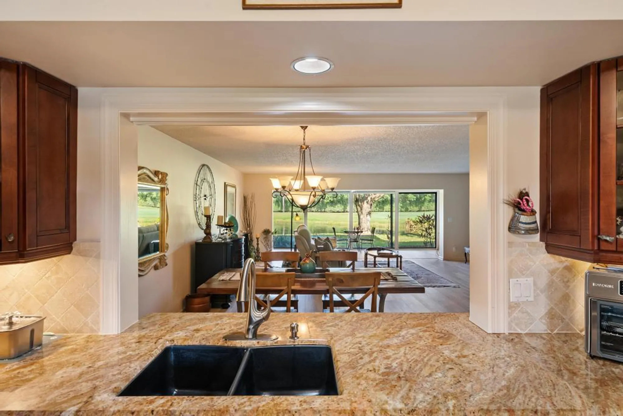 Property Slideshow image 10 of 47 | 6432 aspen glen cir, Boynton Beach, FL, 33437