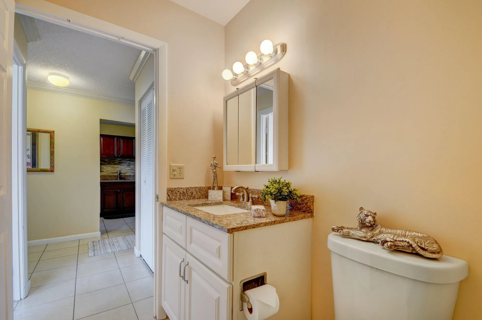 Property Slideshow image 17 of 64 | 219 lake meryl dr, West Palm Beach, FL, 33411