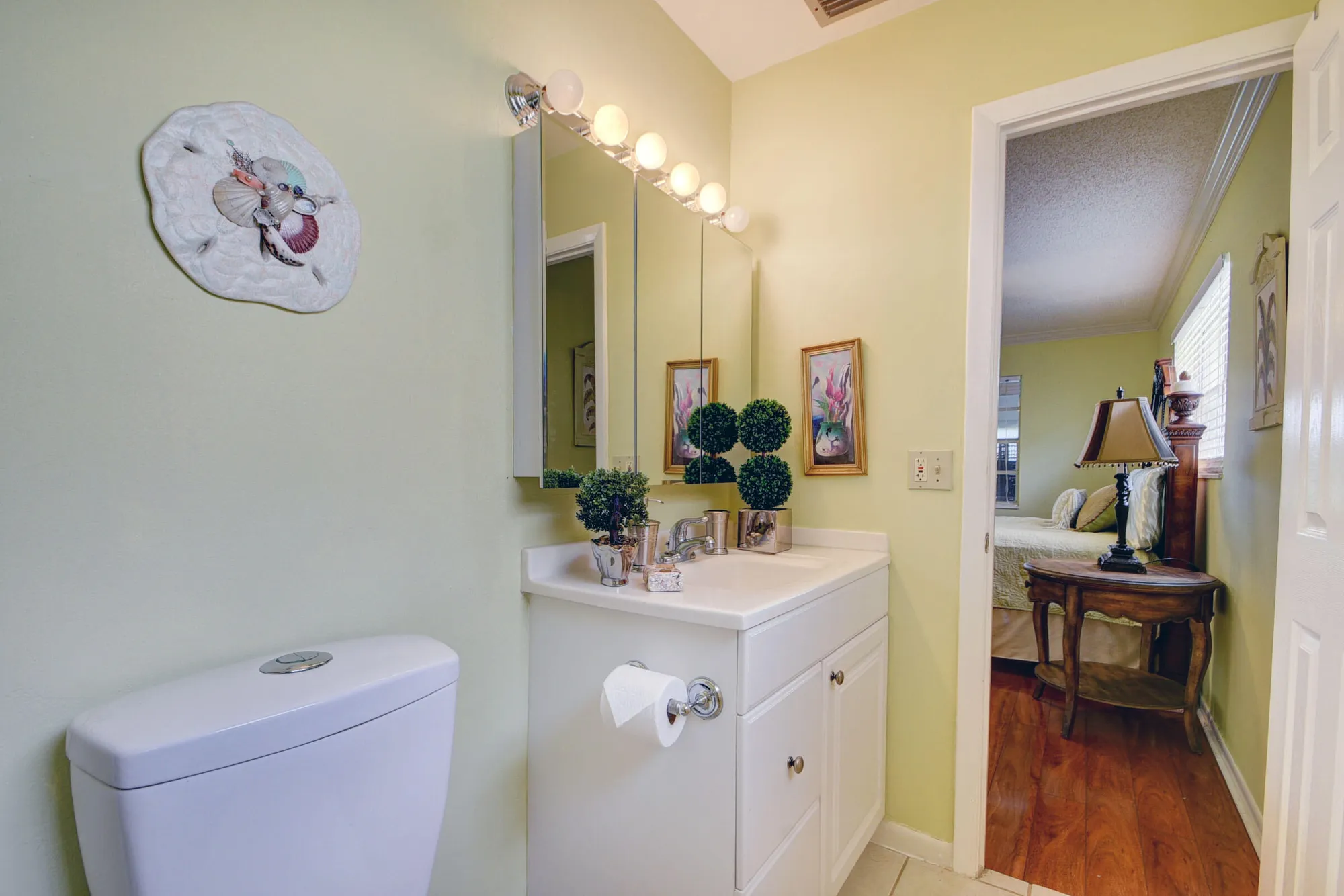 Property Slideshow image 12 of 64 | 219 lake meryl dr, West Palm Beach, FL, 33411