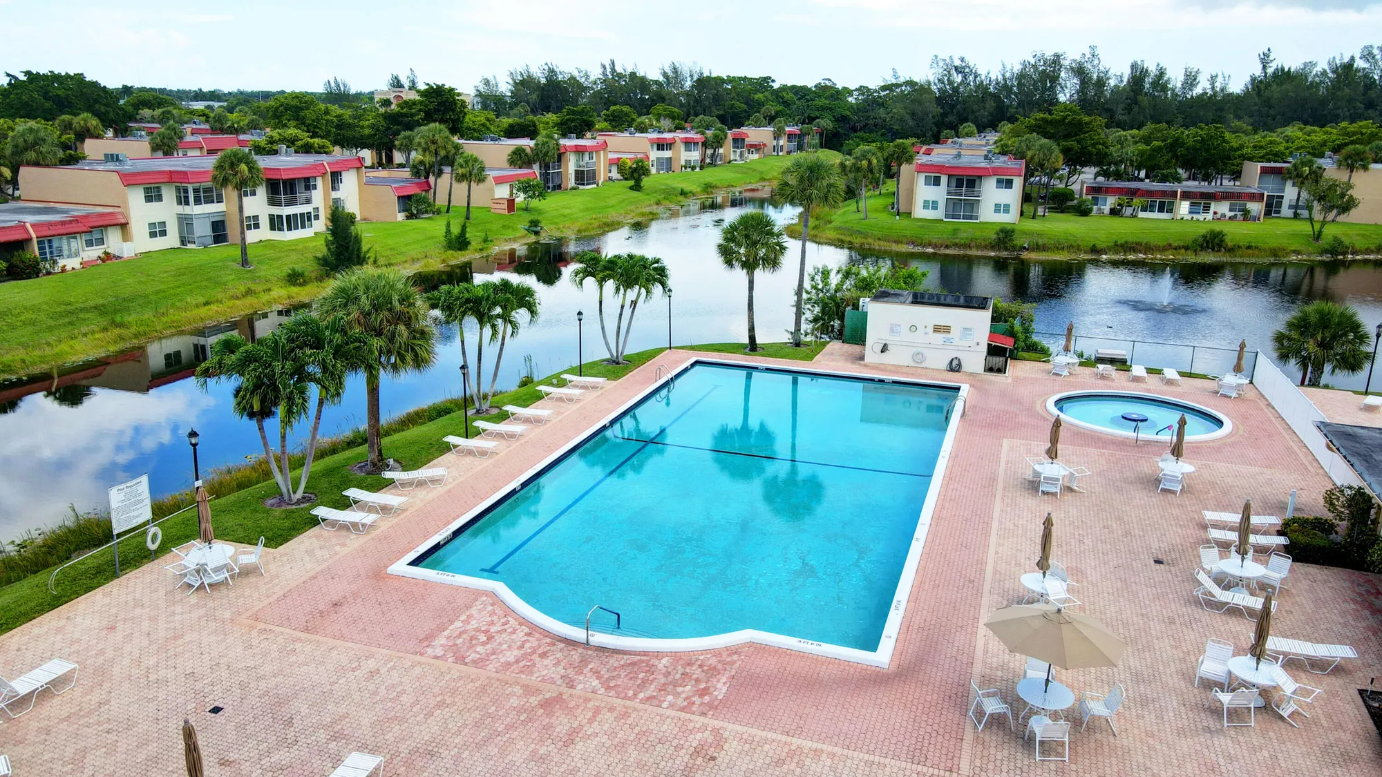 Property Slideshow image 37 of 64 | 219 lake meryl dr, West Palm Beach, FL, 33411
