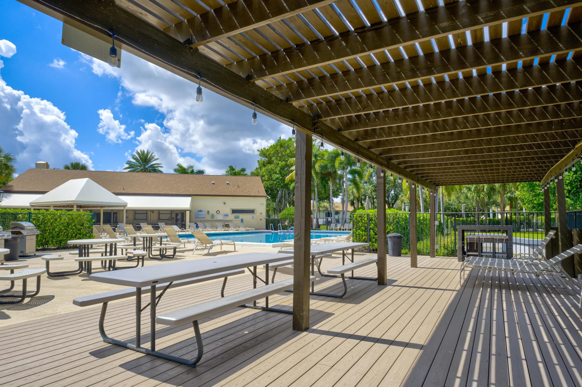 Property Slideshow image 30 of 39 | 3233 perimeter dr # 2511, Greenacres, FL, 33467