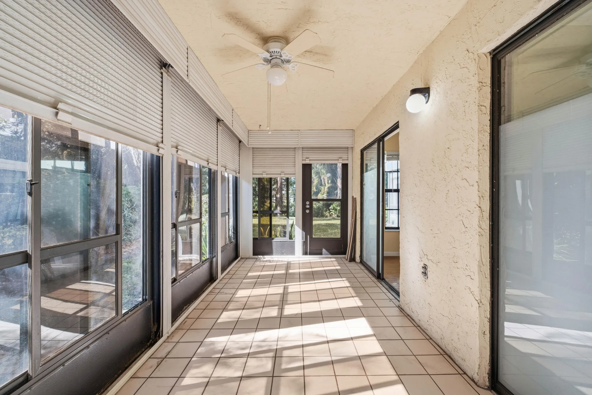 Property Slideshow image 7 of 39 | 3233 perimeter dr # 2511, Greenacres, FL, 33467
