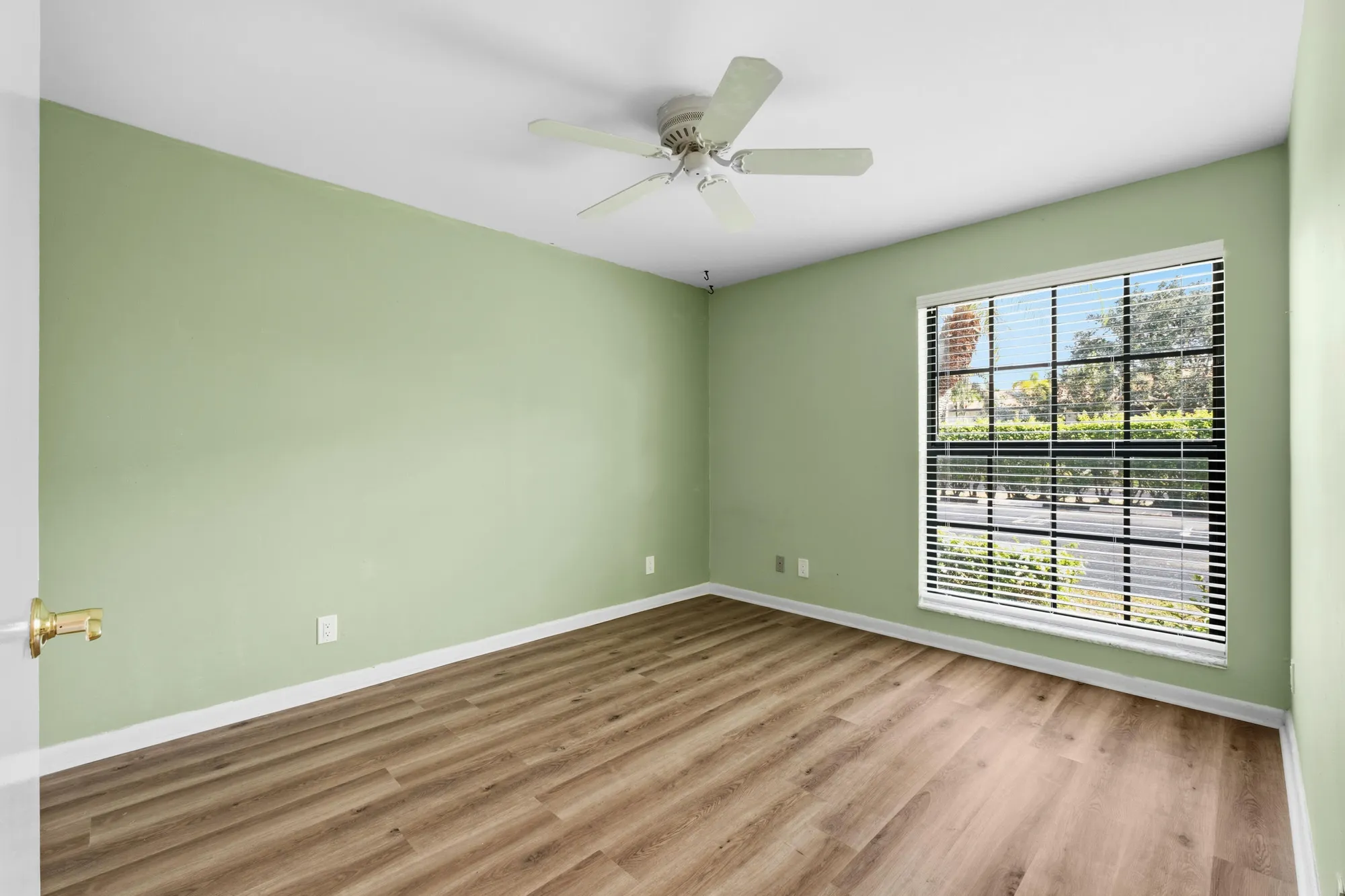 Property Slideshow image 14 of 39 | 3233 perimeter dr # 2511, Greenacres, FL, 33467