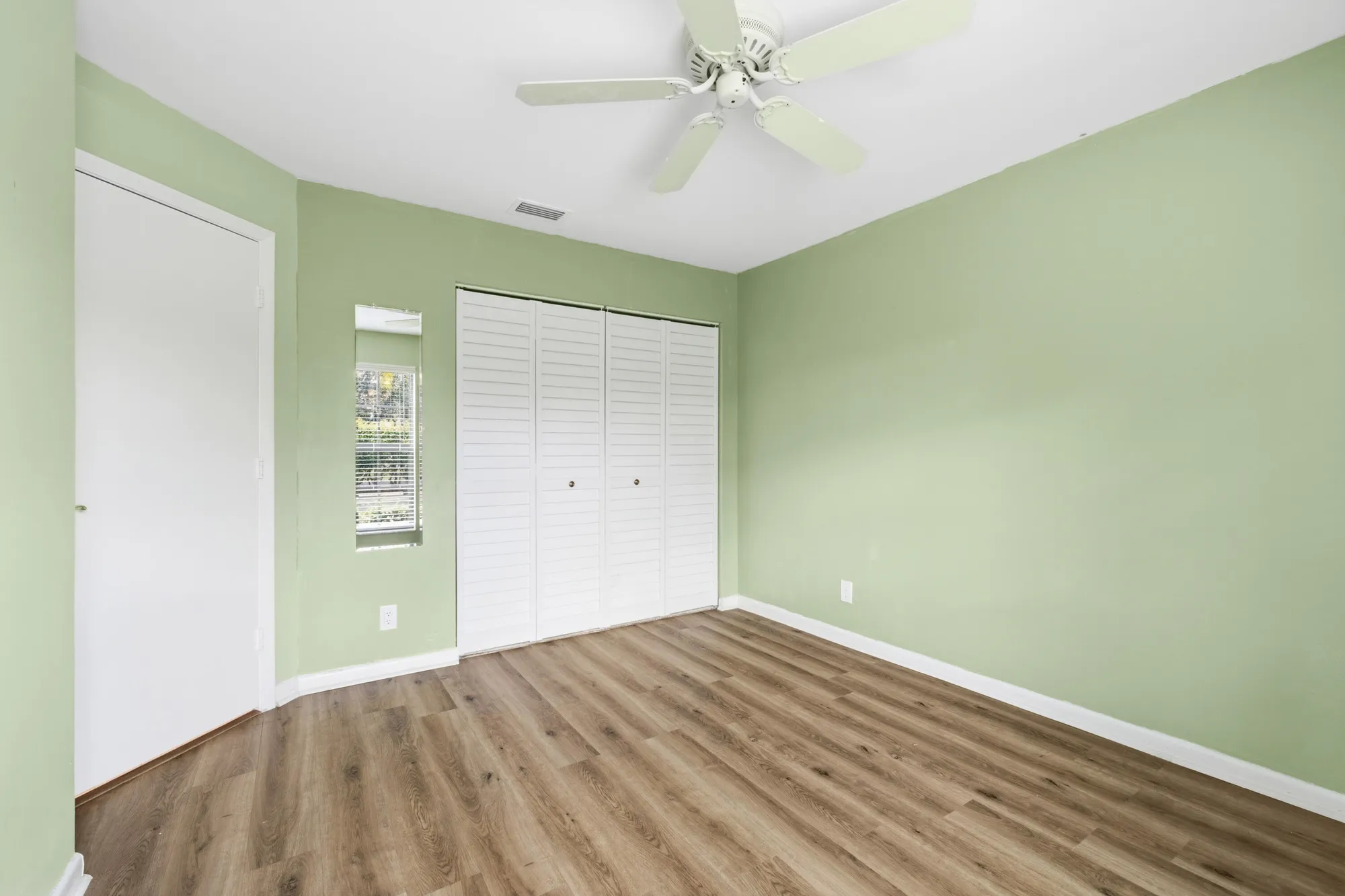 Property Slideshow image 15 of 39 | 3233 perimeter dr # 2511, Greenacres, FL, 33467