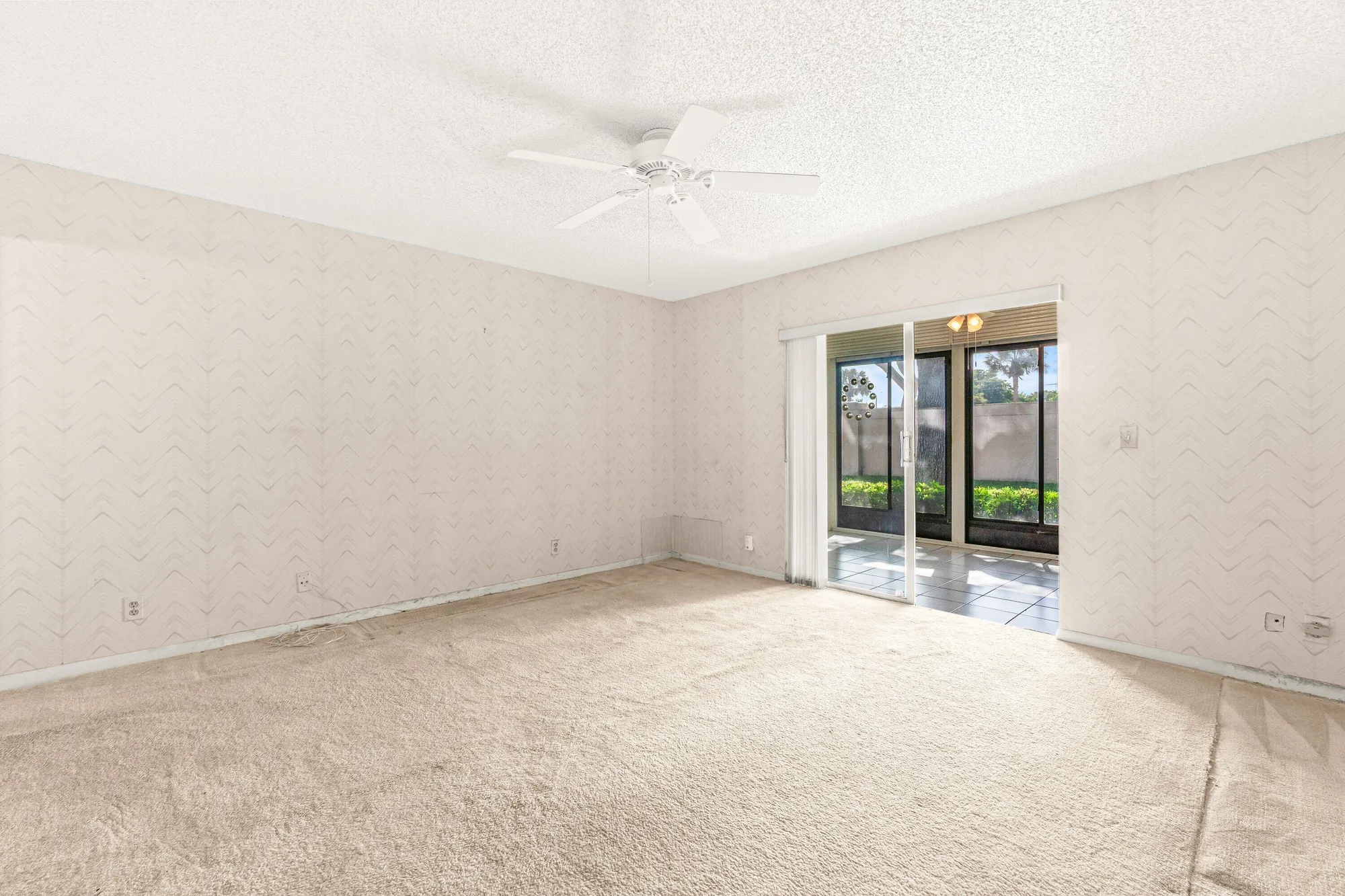 Property Slideshow image 16 of 26 | 8248 summerbreeze ln, Boca Raton, FL, 33496