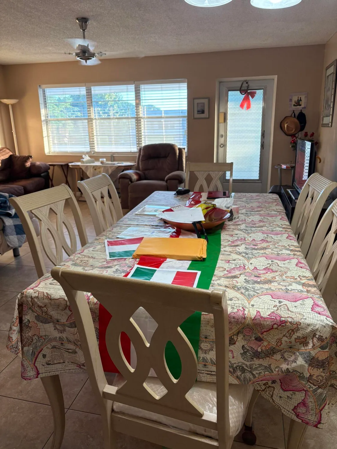 Property Slideshow image 9 of 10 | 189 kent k, West Palm Beach, FL, 33417