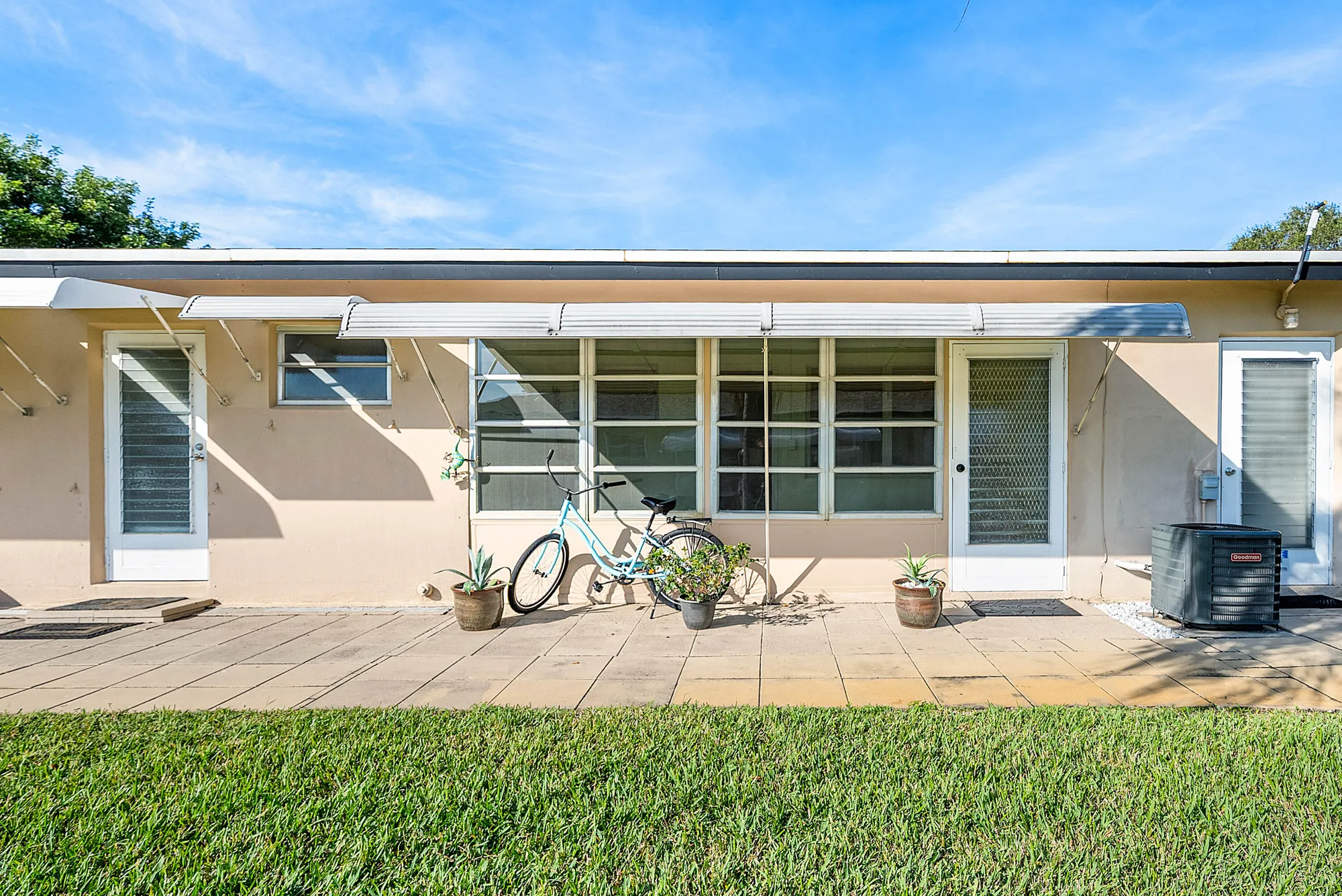 Property Slideshow image 24 of 29 | 1010 circle ter c, Delray Beach, FL, 33445
