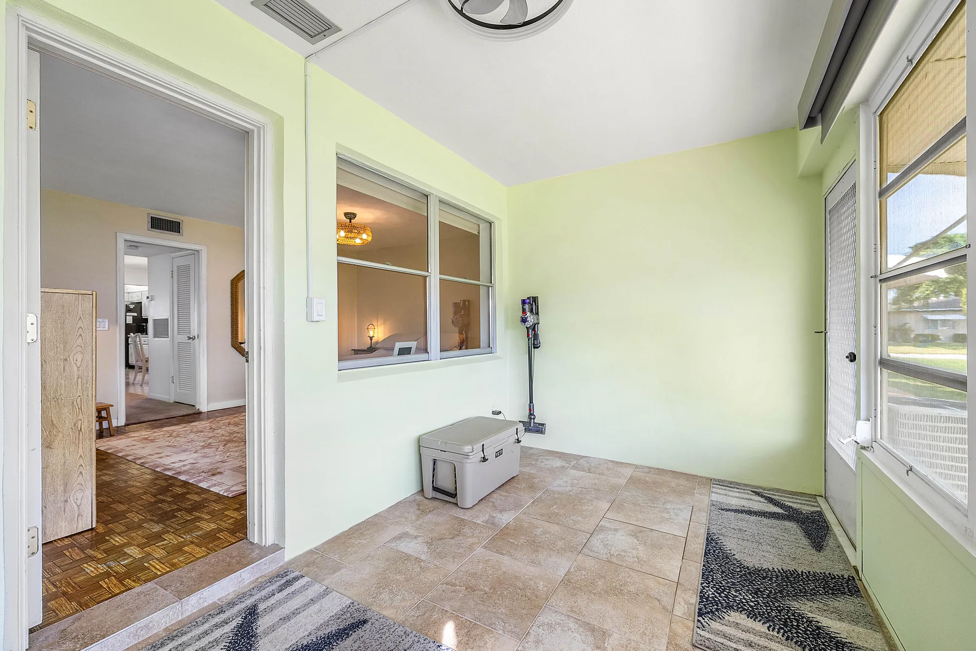 Property Slideshow image 23 of 29 | 1010 circle ter c, Delray Beach, FL, 33445