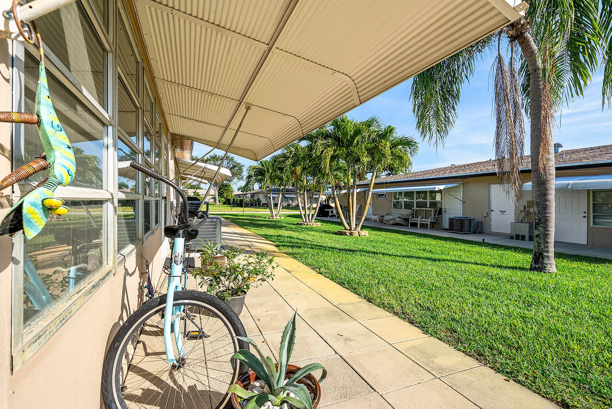 Property Slideshow image 28 of 29 | 1010 circle ter c, Delray Beach, FL, 33445