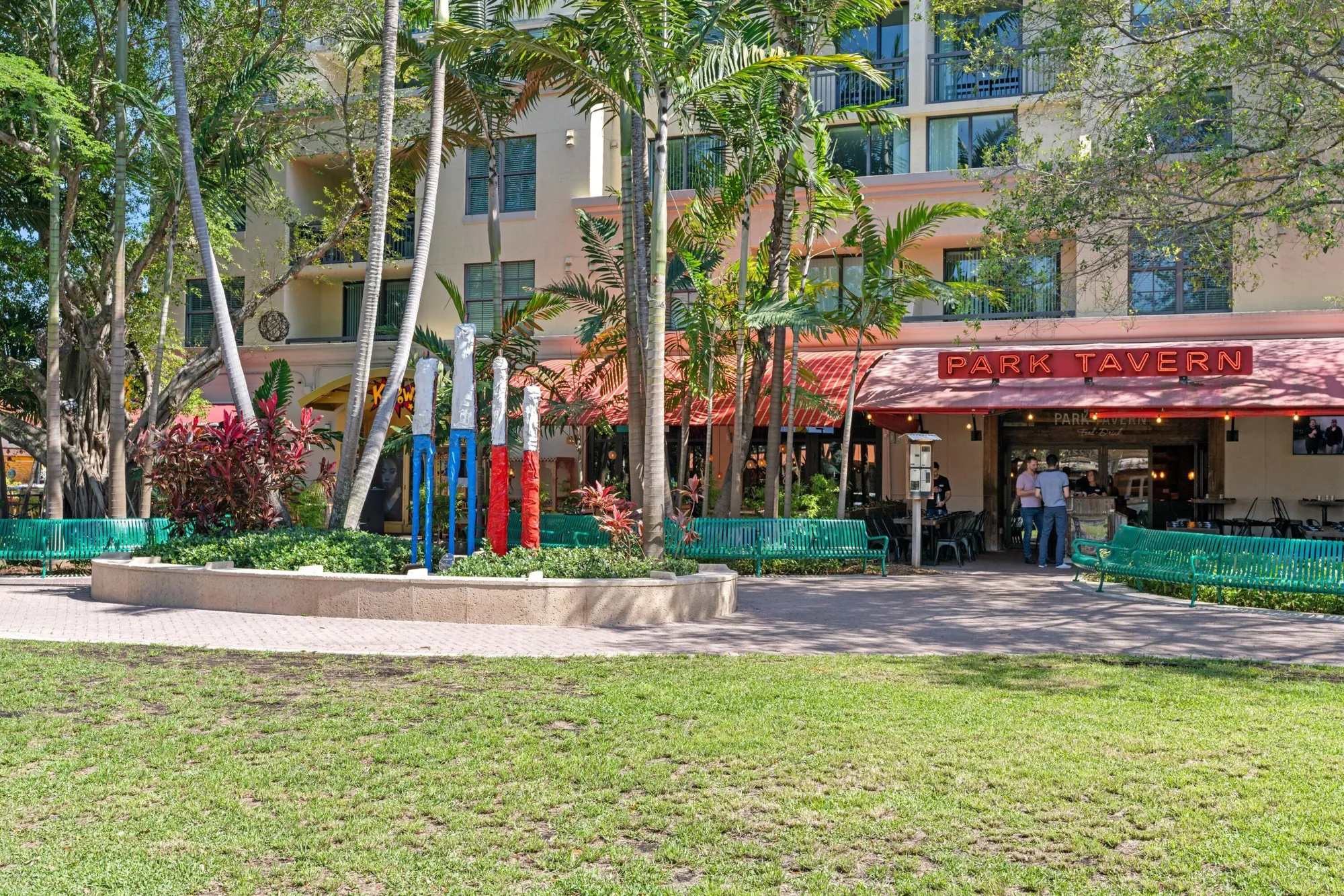 Property Slideshow image 38 of 42 | 14360 strathmore ln 404, Delray Beach, FL, 33446