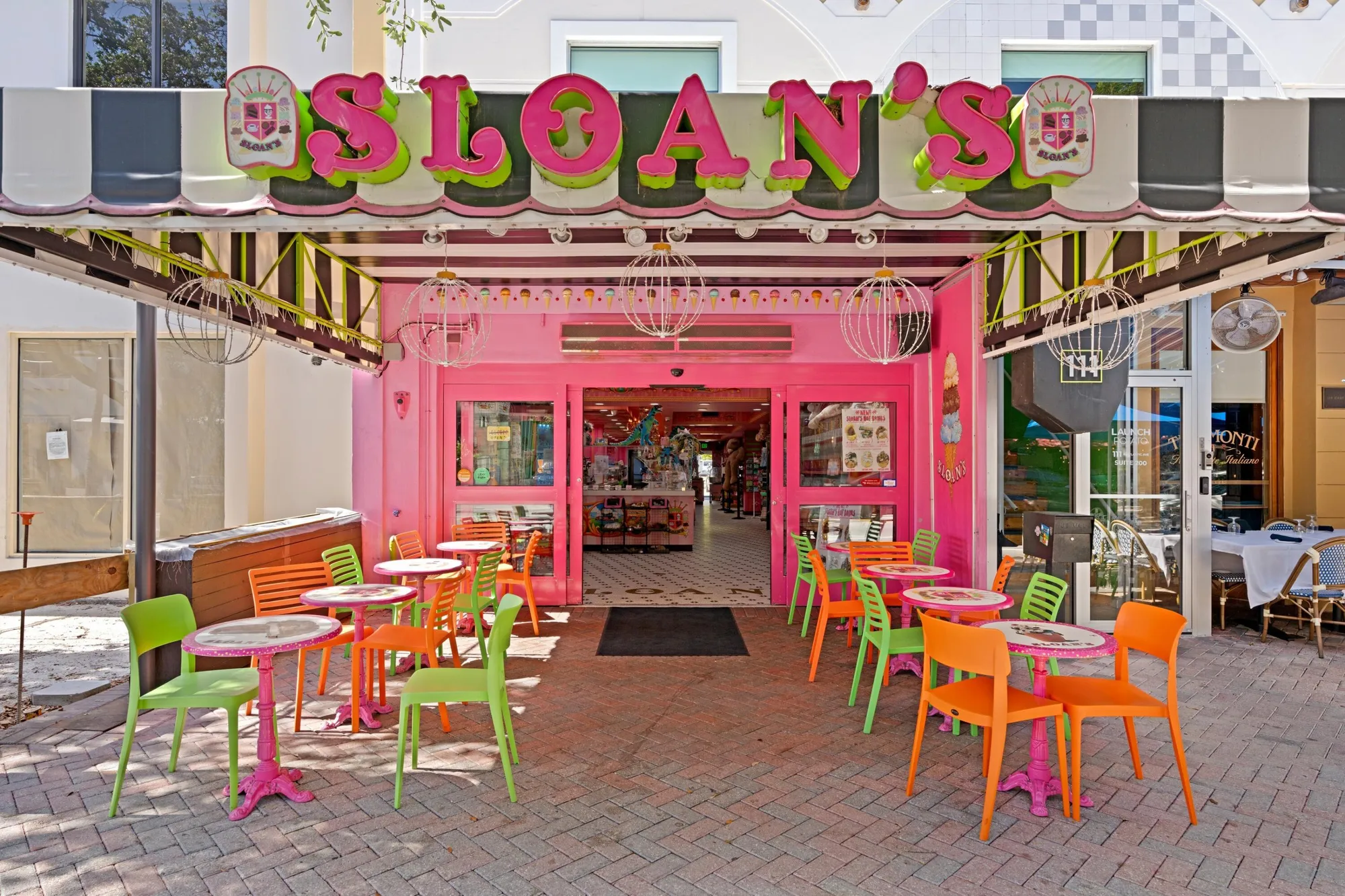 Property Slideshow image 39 of 42 | 14360 strathmore ln 404, Delray Beach, FL, 33446