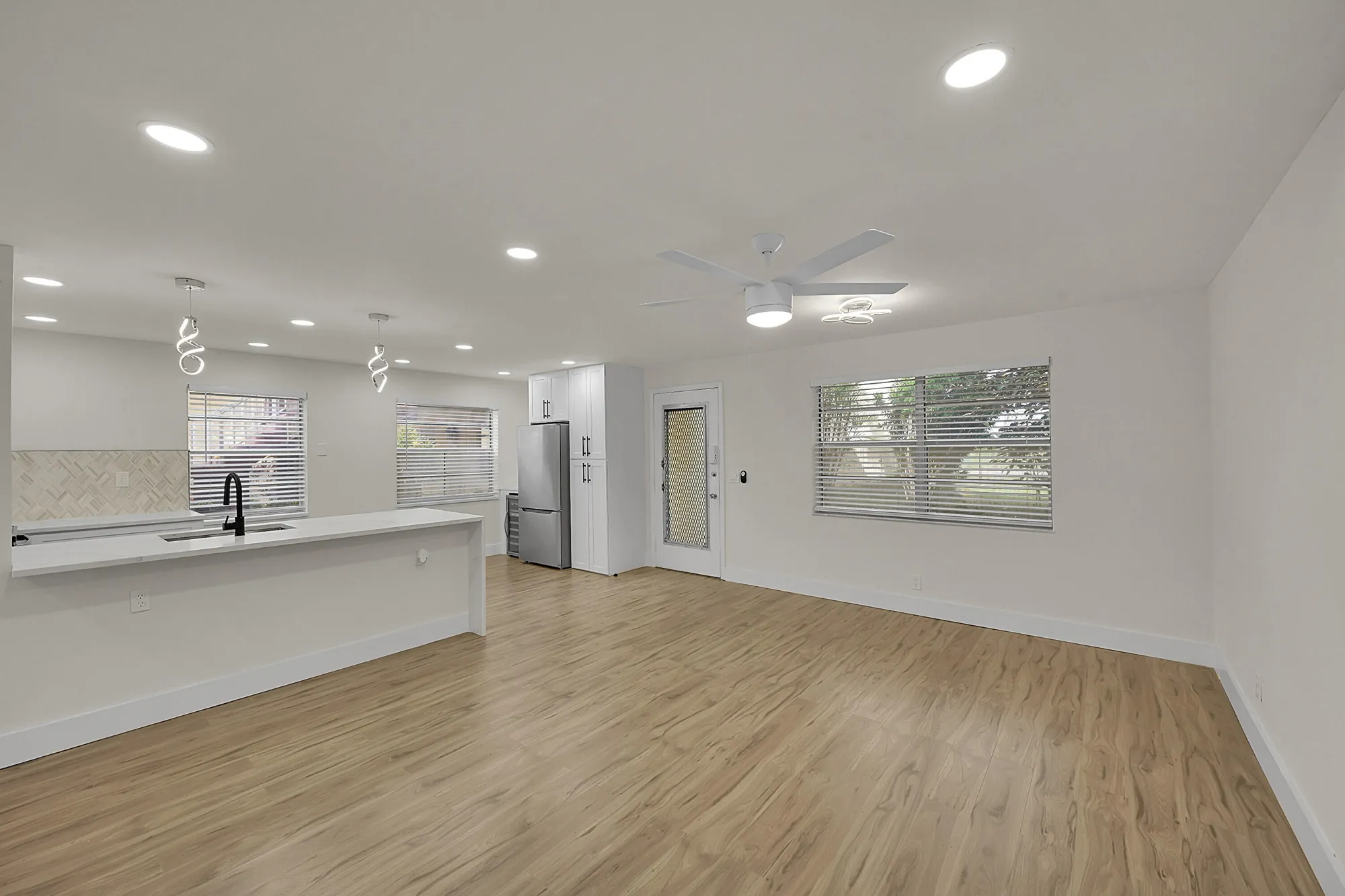 Property Slideshow image 5 of 32 | 582 flanders m, Delray Beach, FL, 33484