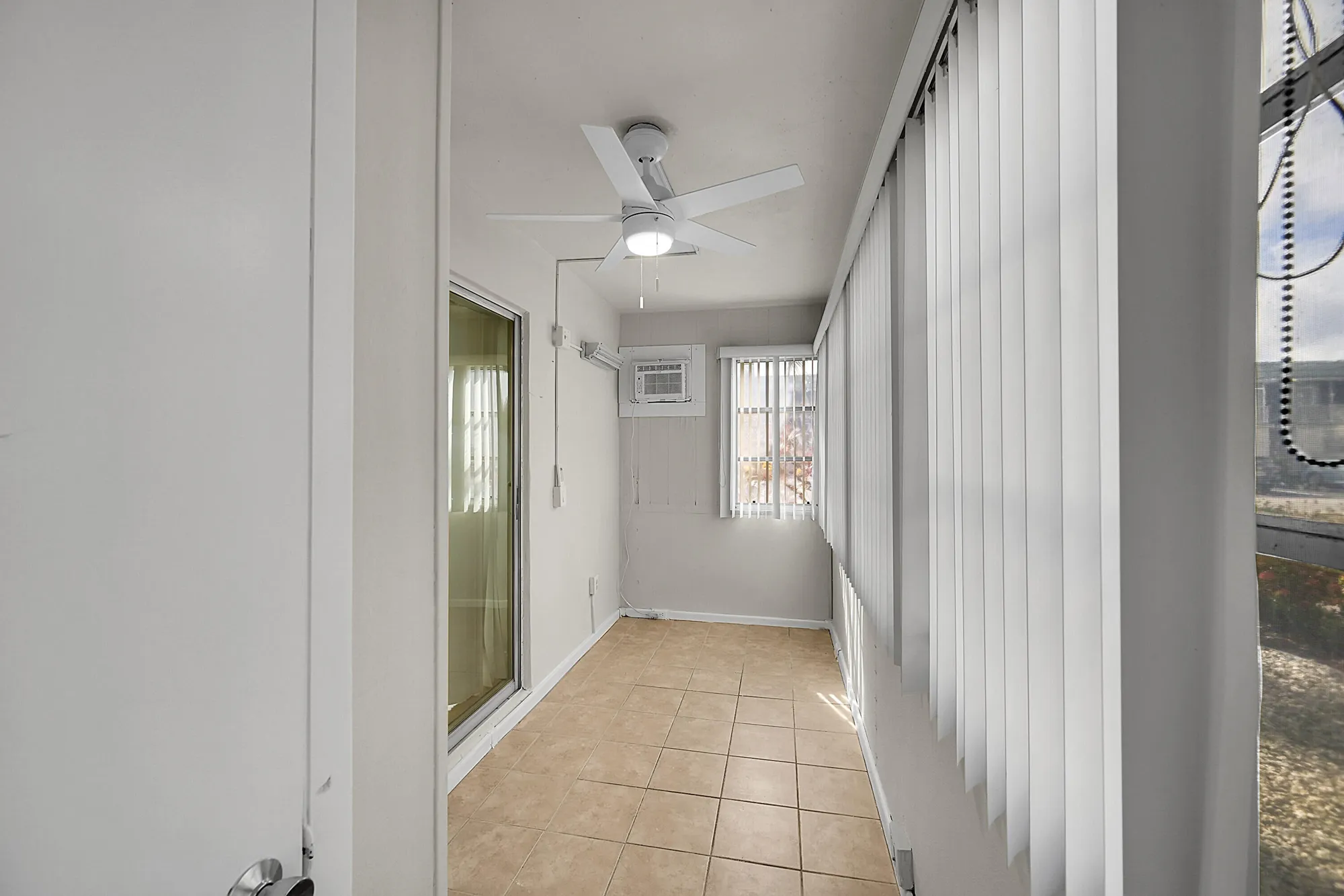 Property Slideshow image 25 of 32 | 582 flanders m, Delray Beach, FL, 33484