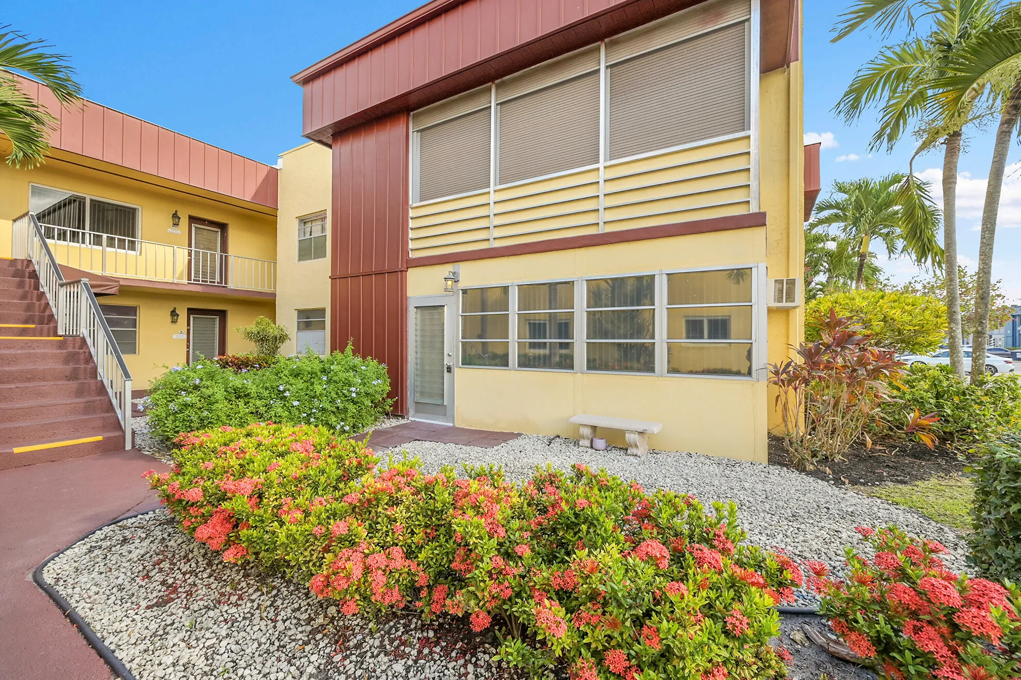 Property Slideshow image 27 of 32 | 582 flanders m, Delray Beach, FL, 33484