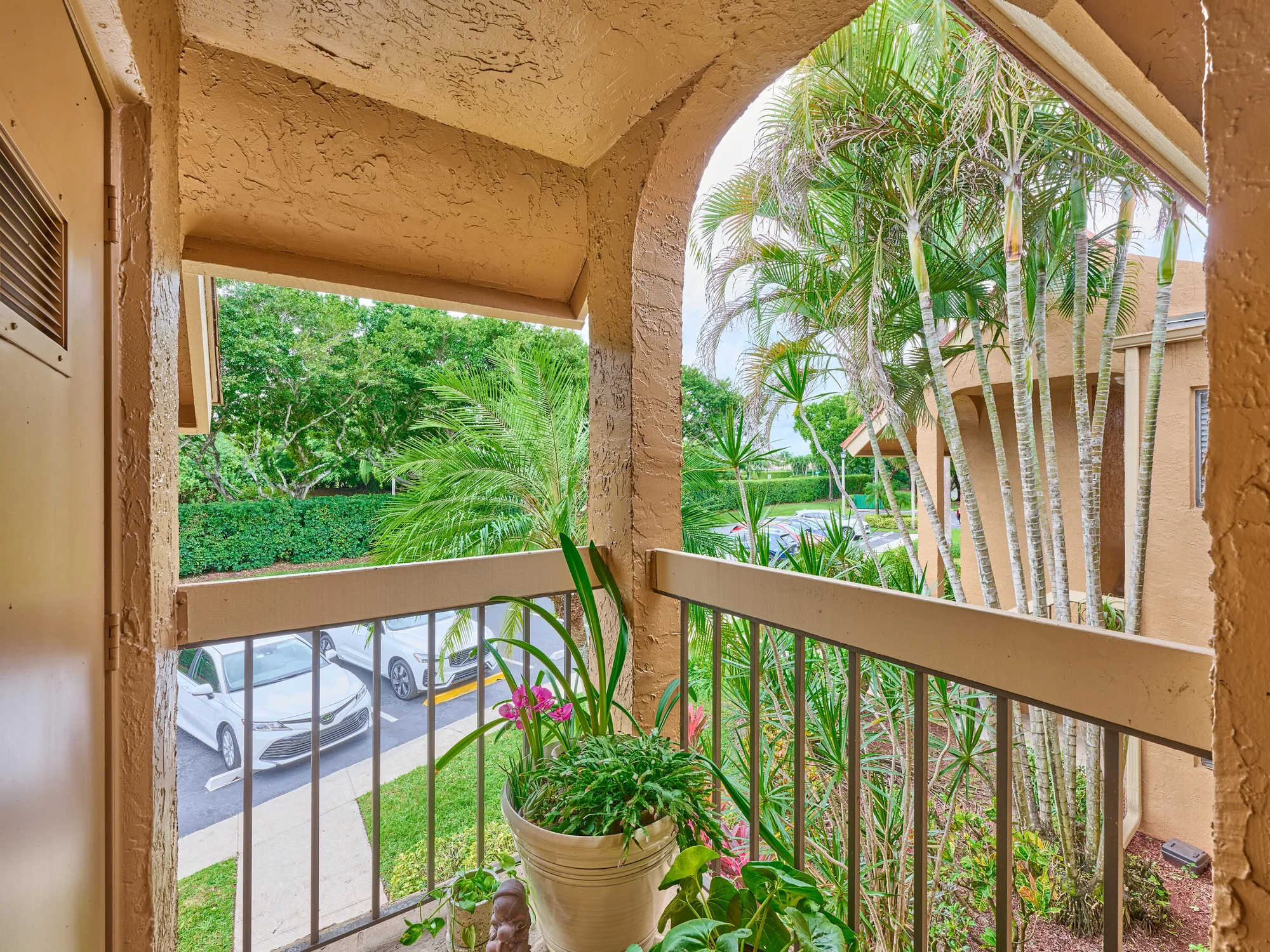 Property Slideshow image 5 of 71 | 11262 green lake dr apt 204, Boynton Beach, FL, 33437