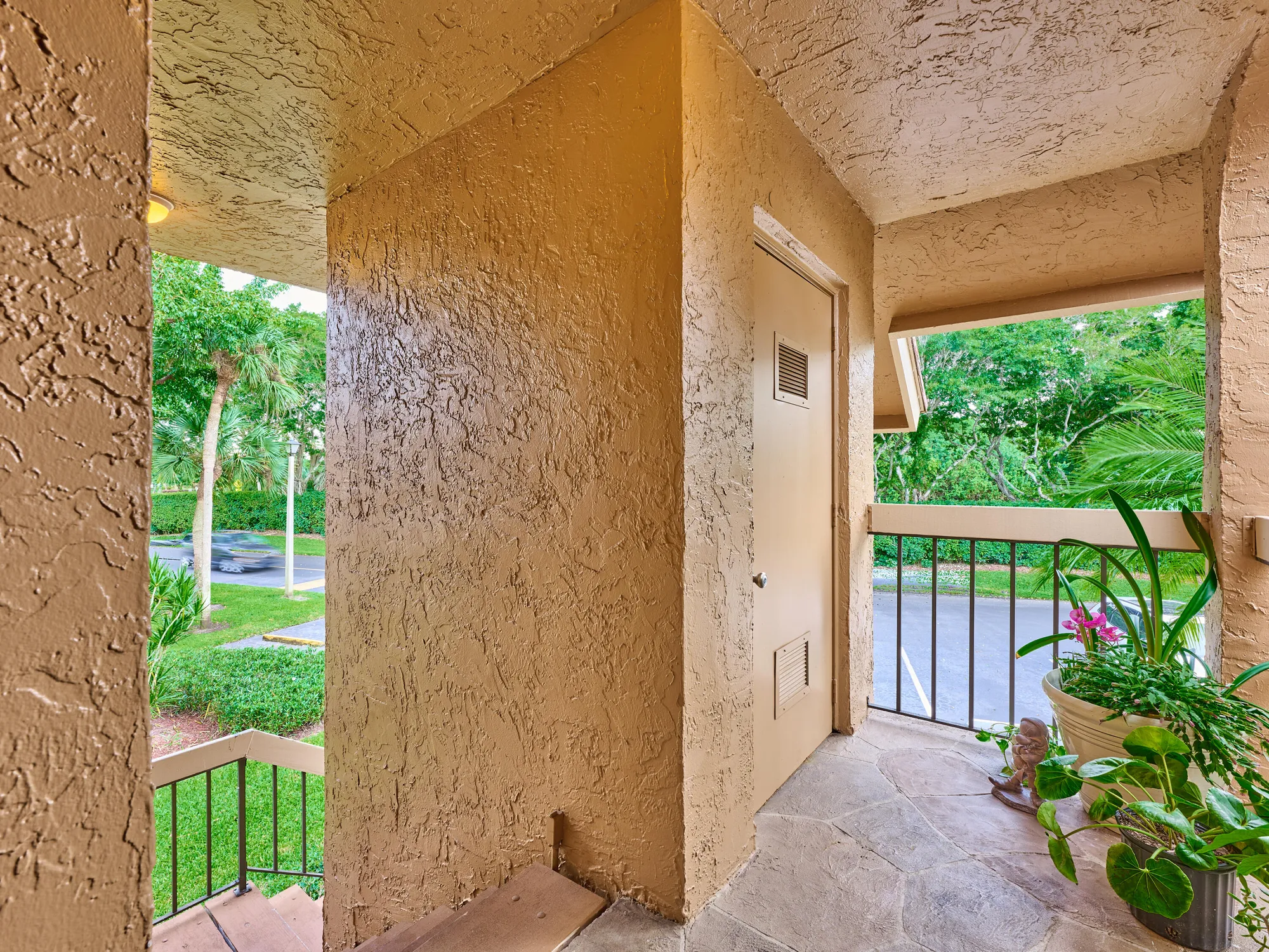 Property Slideshow image 4 of 71 | 11262 green lake dr apt 204, Boynton Beach, FL, 33437