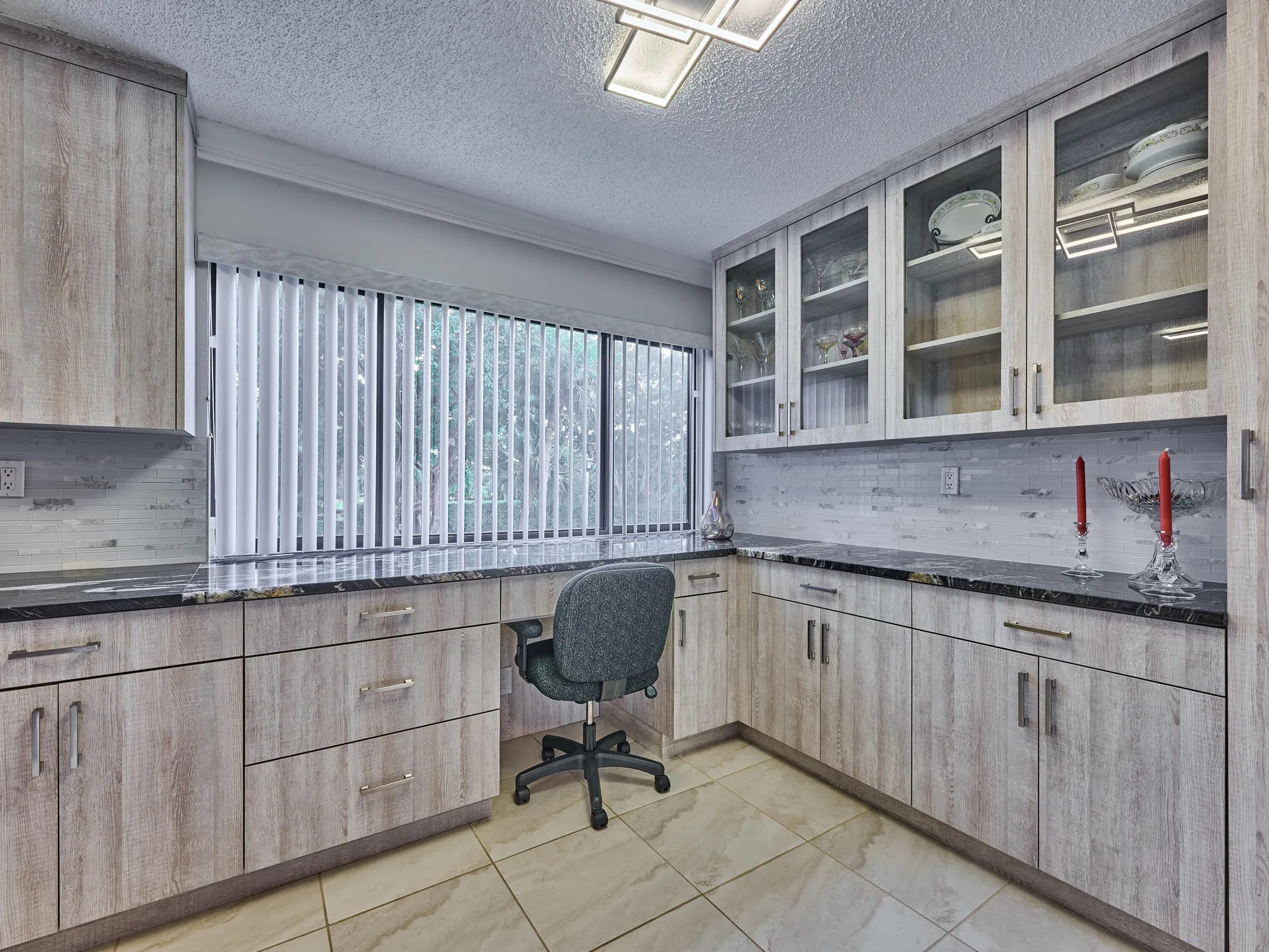Property Slideshow image 11 of 71 | 11262 green lake dr apt 204, Boynton Beach, FL, 33437