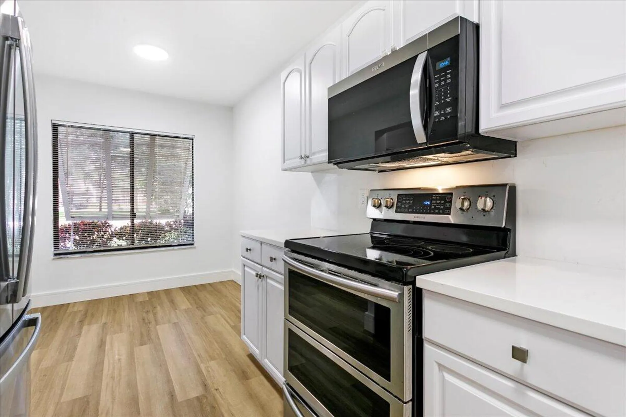 Property Slideshow image 5 of 49 | 10203 mangrove dr 101, Boynton Beach, FL, 33437