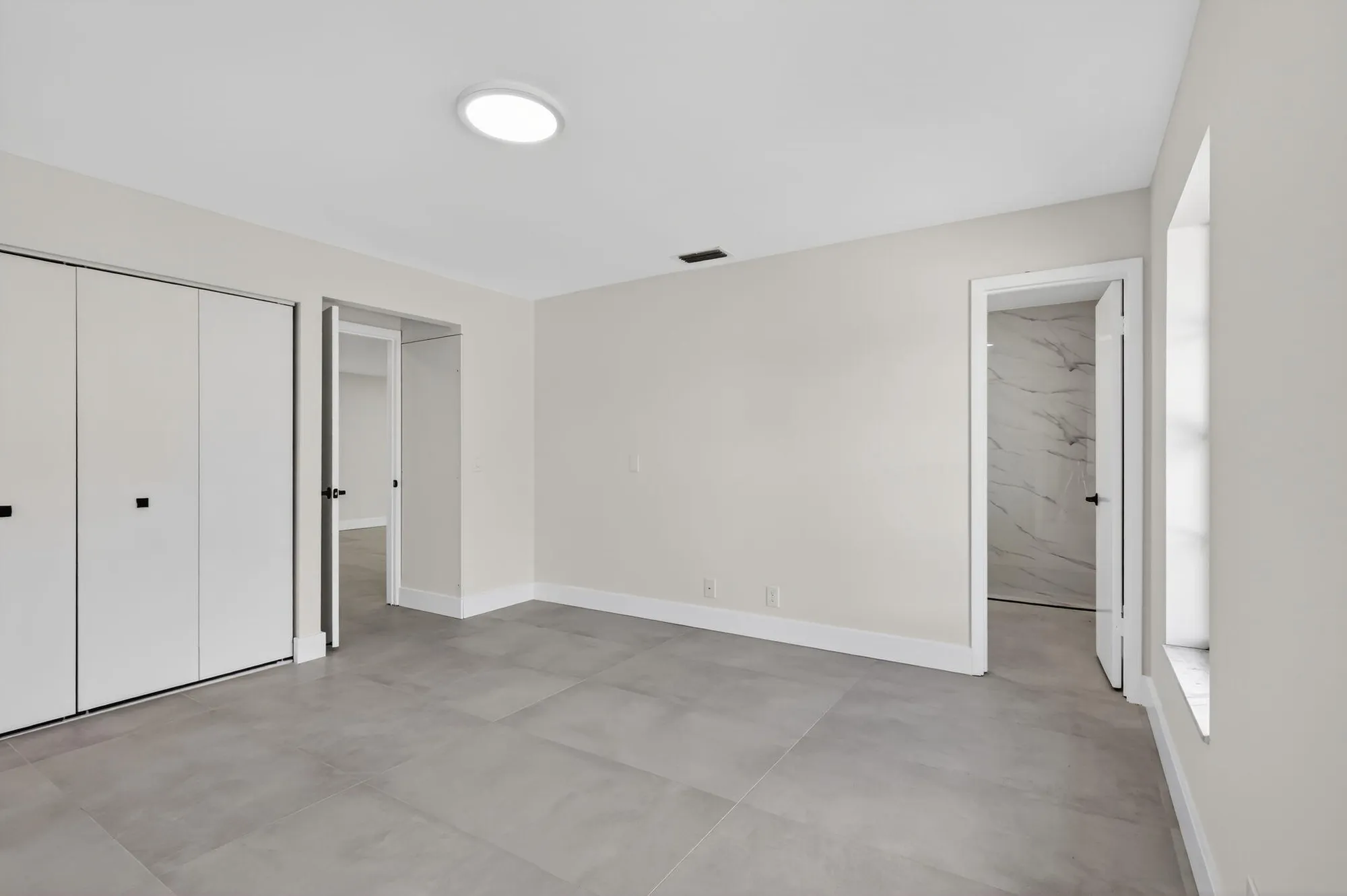 Property Slideshow image 23 of 36 | 846 salem ln, Lake Worth, FL, 33467