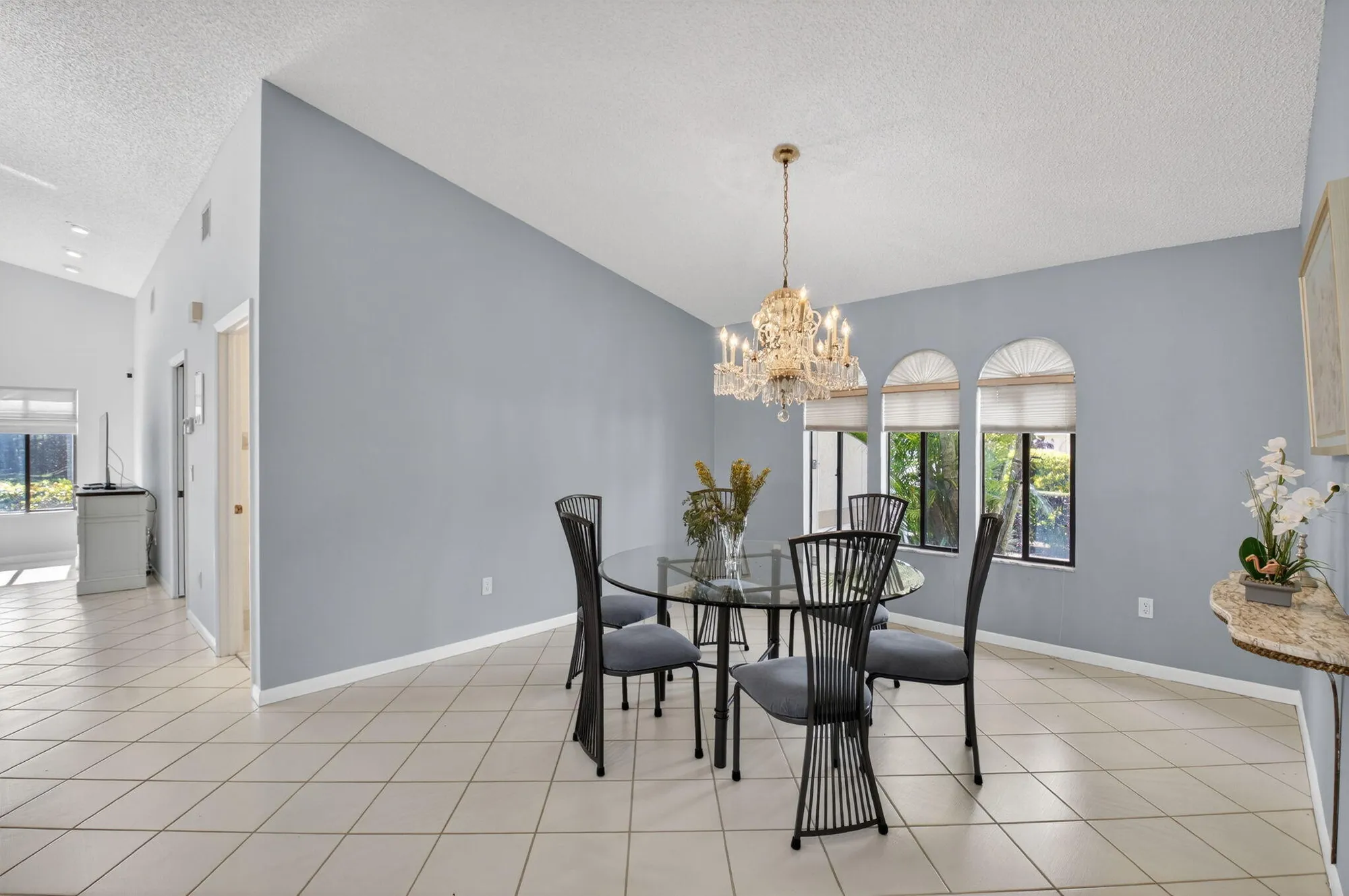 Property Slideshow image 14 of 85 | 2905 riviera dr, Delray Beach, FL, 33445