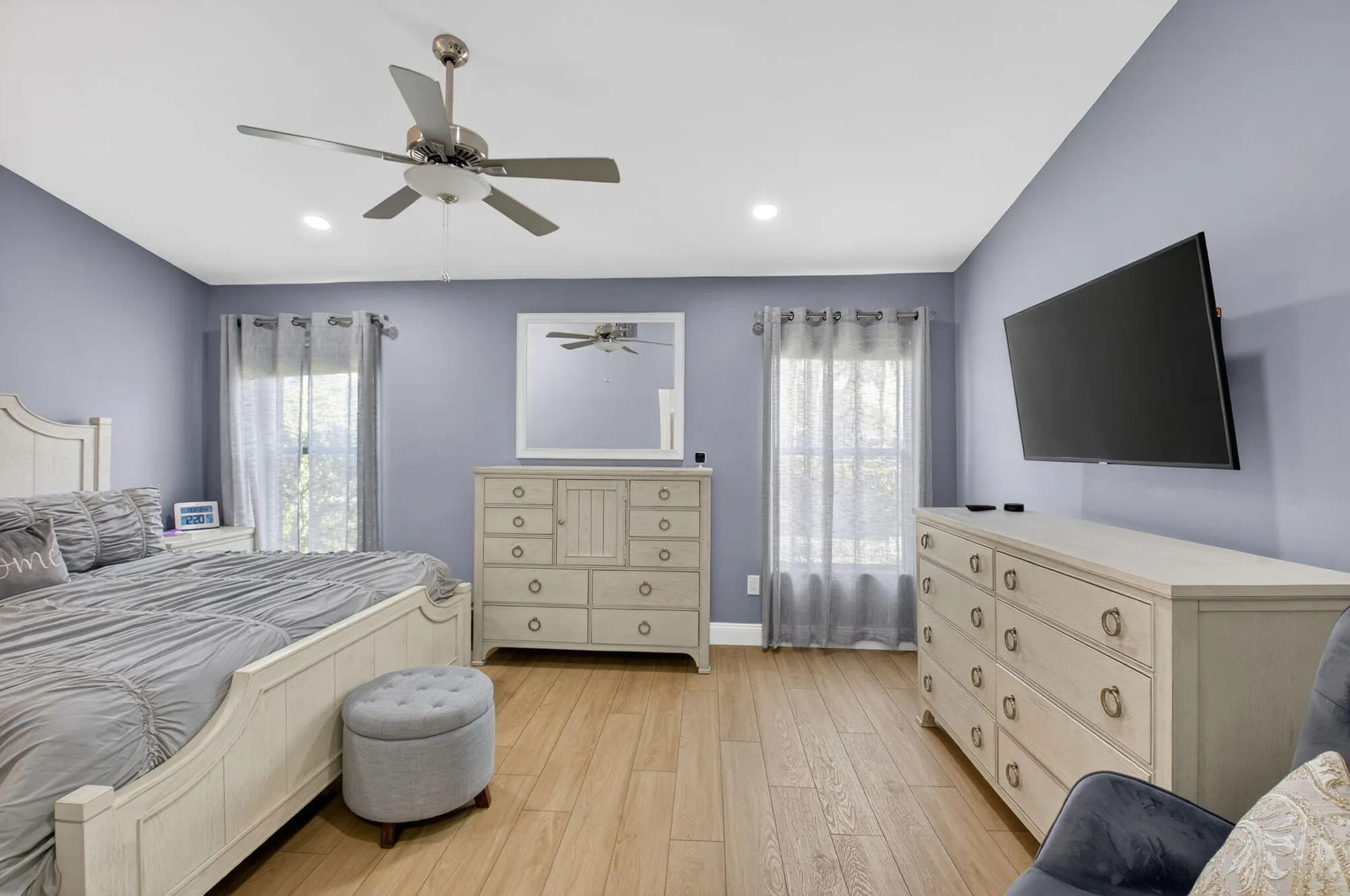 Property Slideshow image 26 of 85 | 2905 riviera dr, Delray Beach, FL, 33445