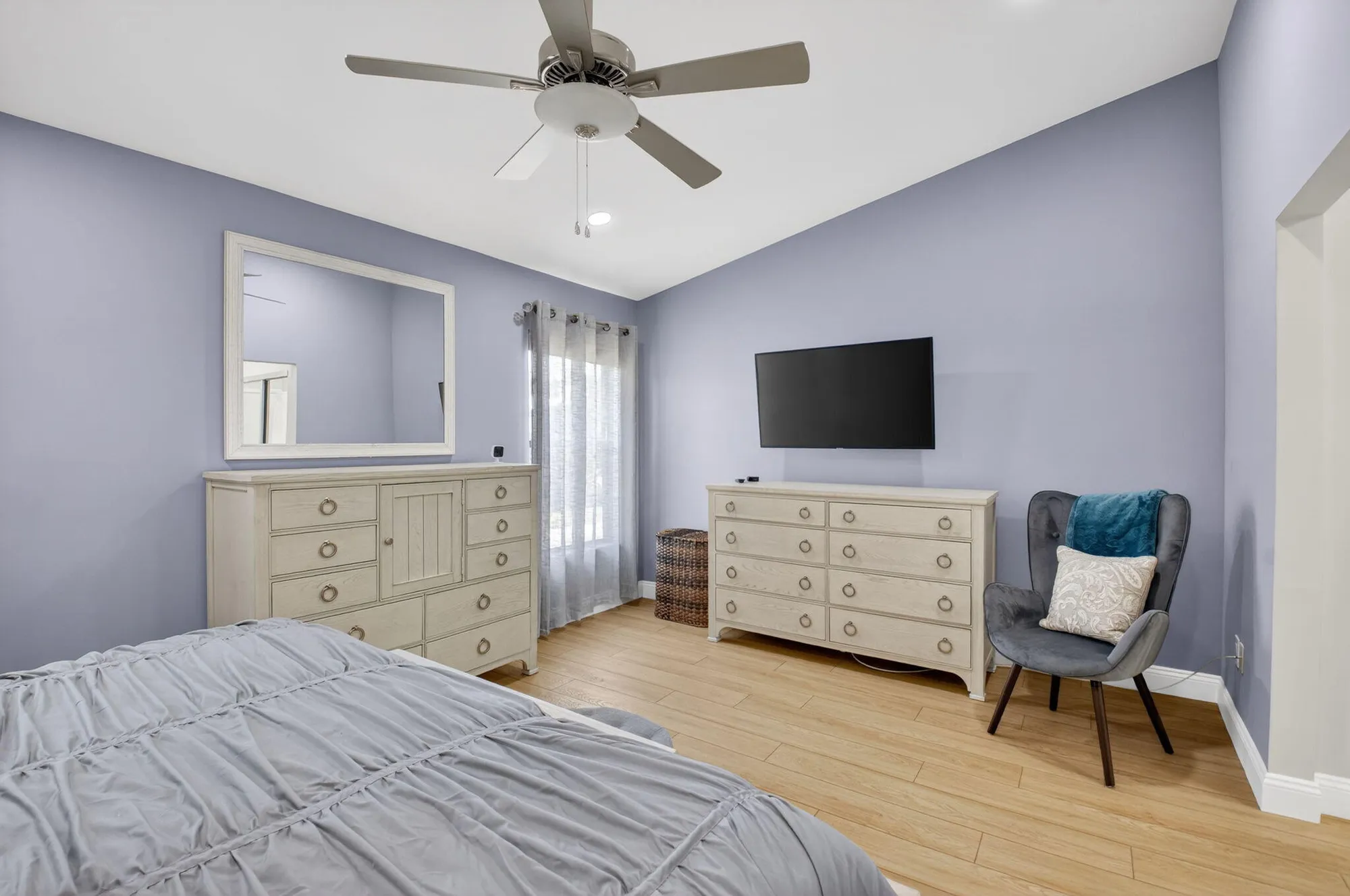 Property Slideshow image 28 of 85 | 2905 riviera dr, Delray Beach, FL, 33445