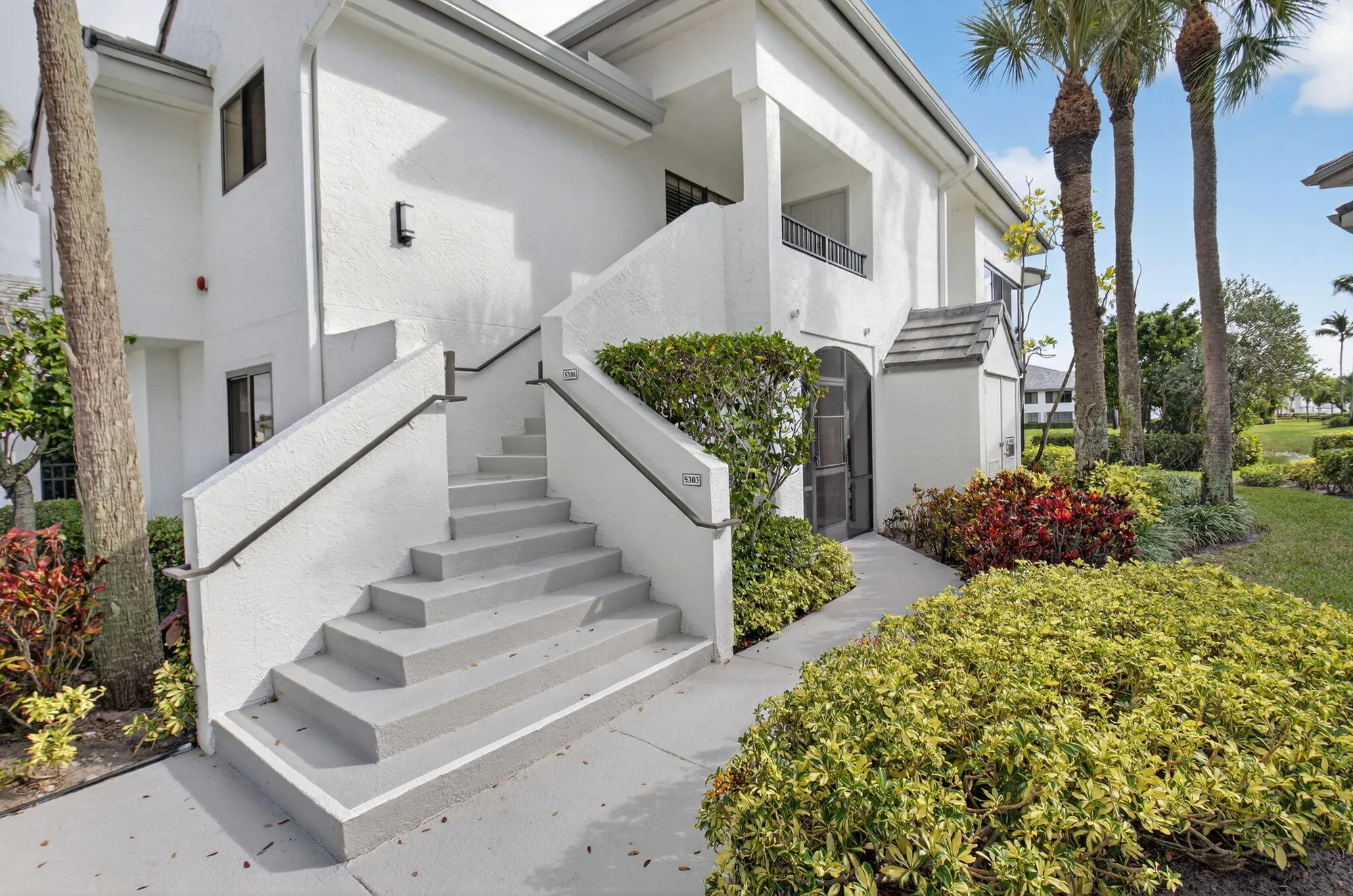 Property Slideshow image 3 of 108 | 15799 loch maree ln apt 5303, Delray Beach, FL, 33446