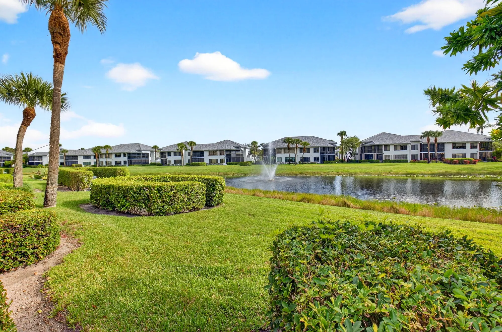 Property Slideshow image 5 of 108 | 15799 loch maree ln apt 5303, Delray Beach, FL, 33446