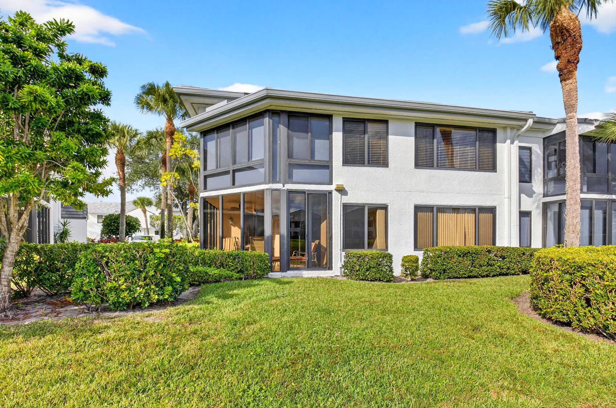 Property Slideshow image 8 of 108 | 15799 loch maree ln apt 5303, Delray Beach, FL, 33446
