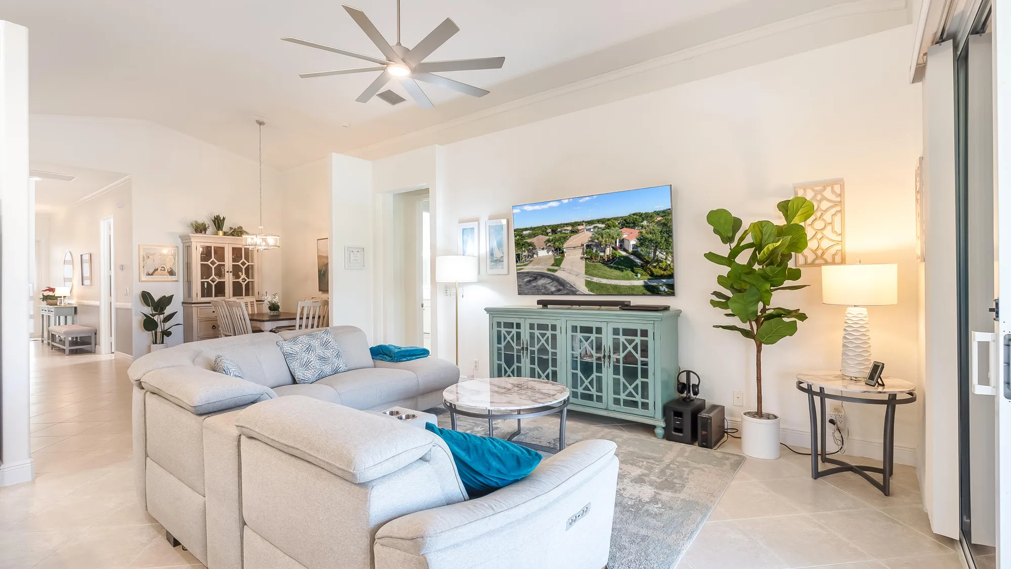 Property Slideshow image 22 of 44 | 9319 sapphire cove dr, West Palm Beach, FL, 33411