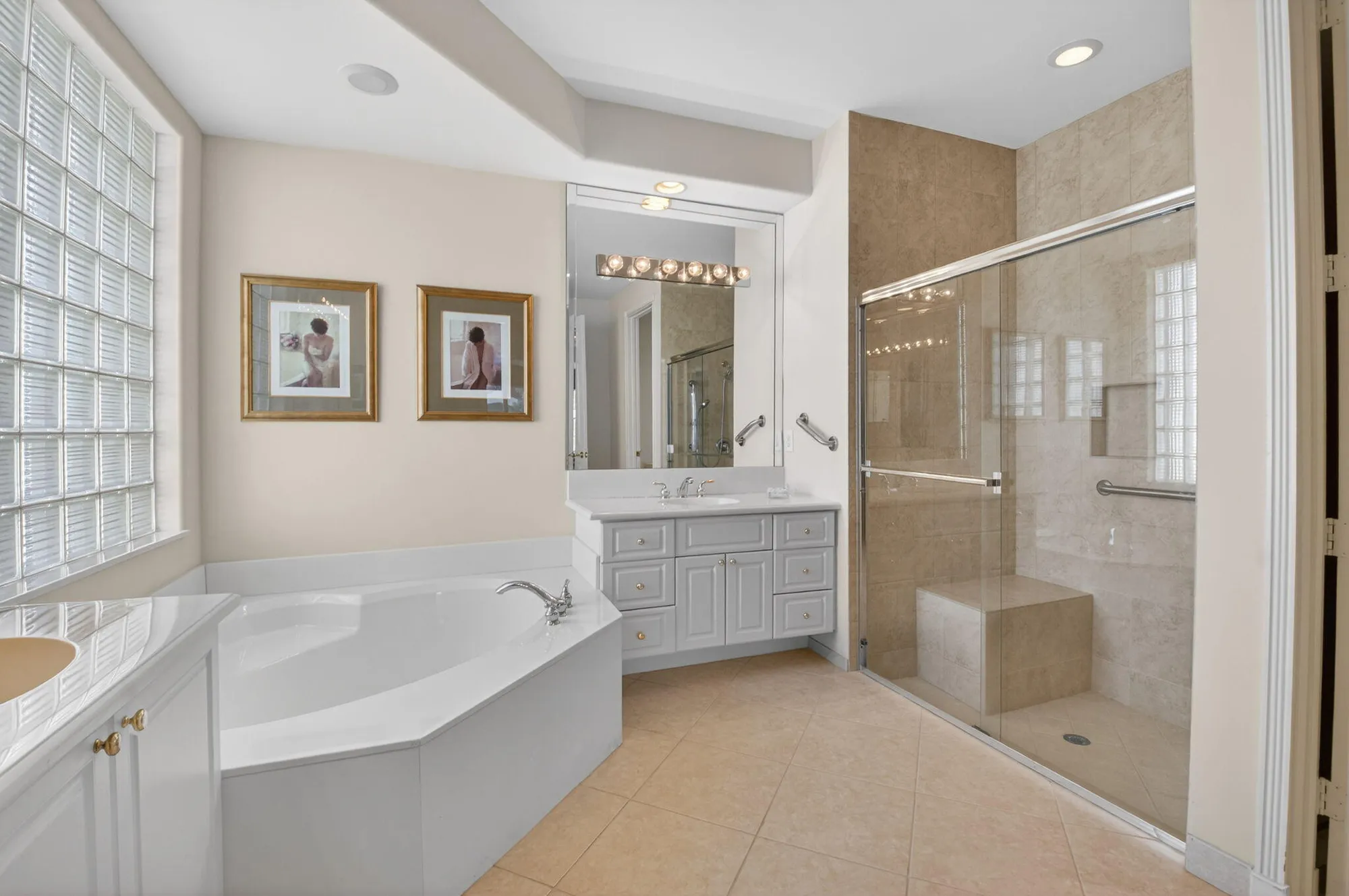 Property Slideshow image 26 of 90 | 13197 alhambra lake cir, Delray Beach, FL, 33446