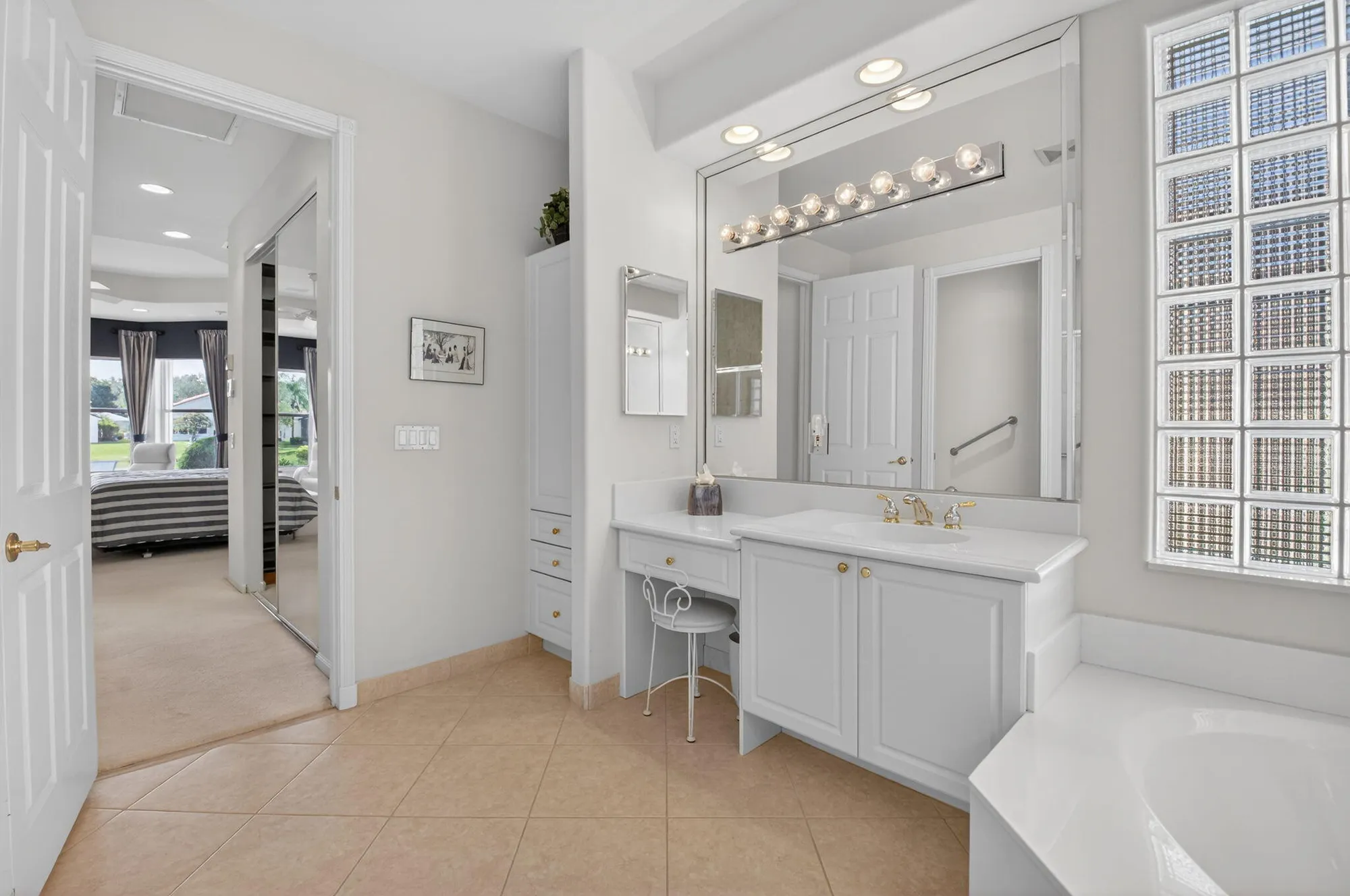 Property Slideshow image 27 of 90 | 13197 alhambra lake cir, Delray Beach, FL, 33446