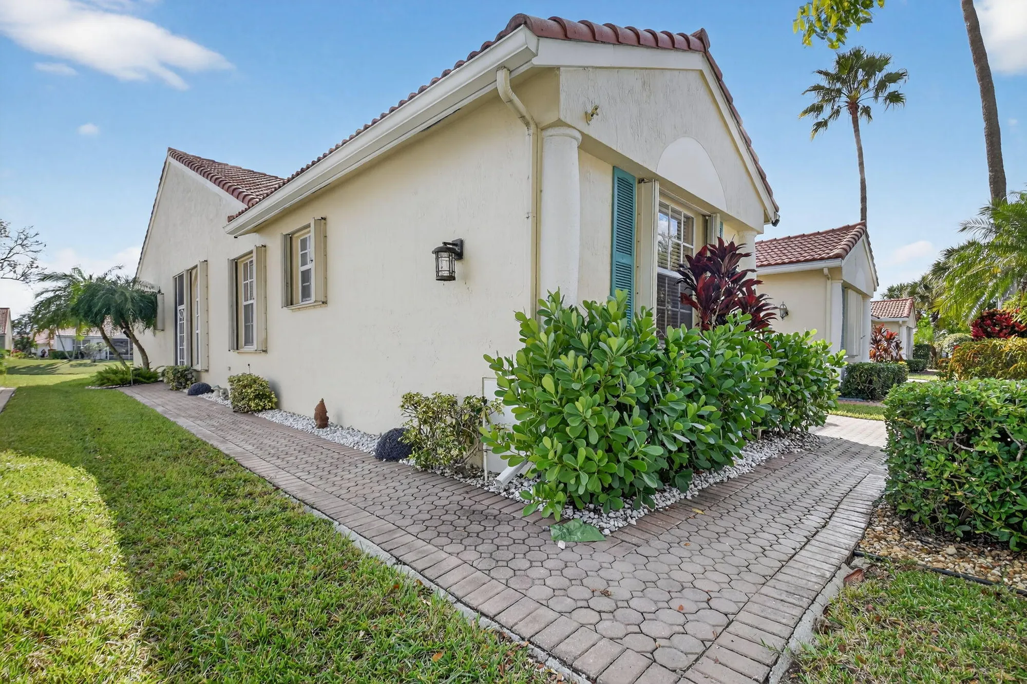 Property Slideshow image 4 of 53 | 6210 heliconia rd, Delray Beach, FL, 33484