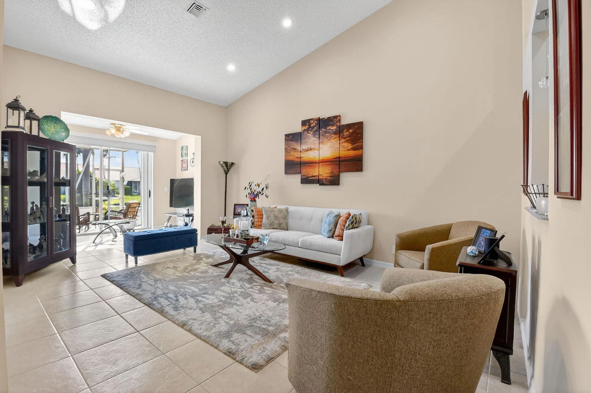 Property Slideshow image 20 of 53 | 6210 heliconia rd, Delray Beach, FL, 33484