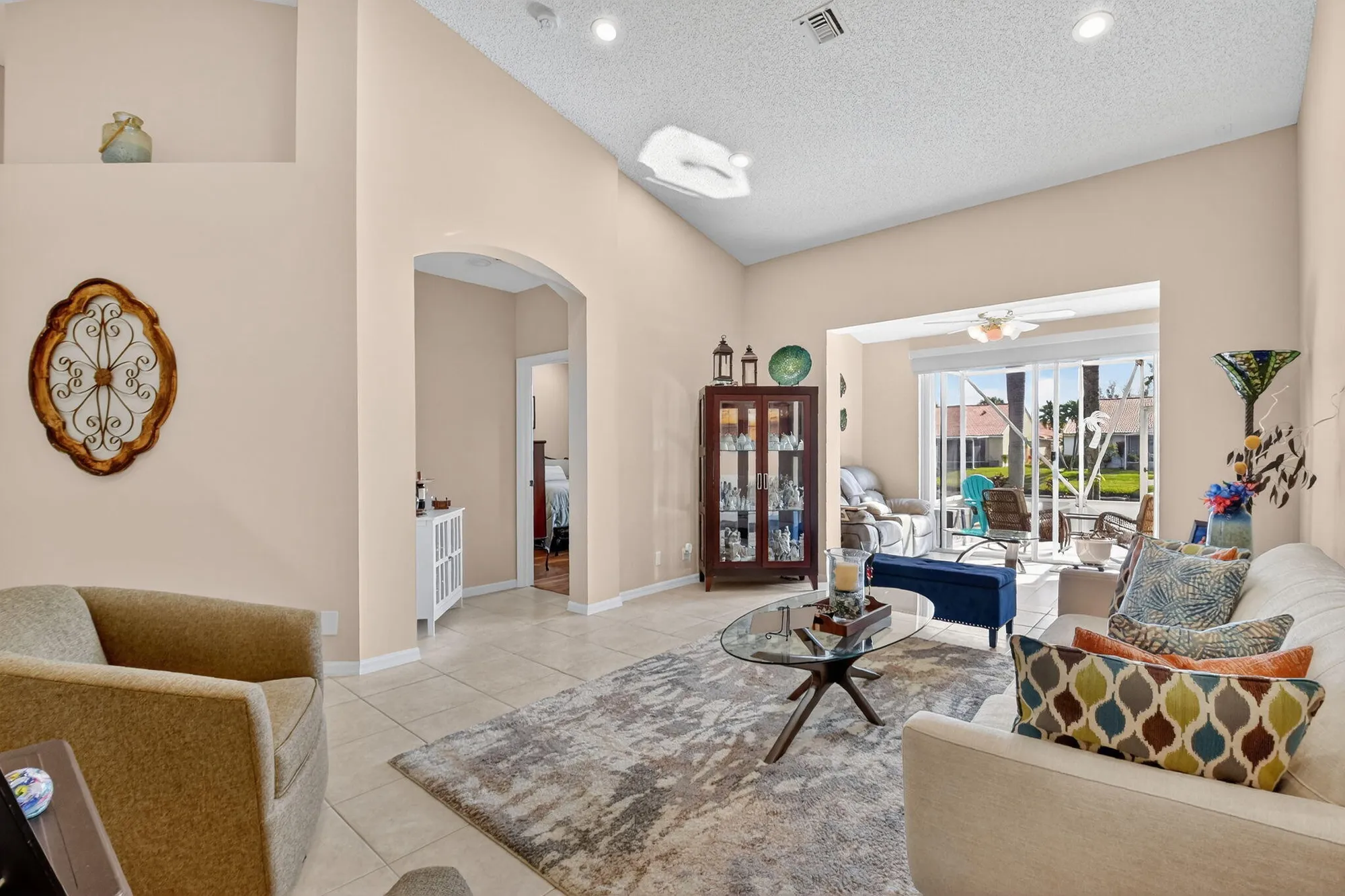 Property Slideshow image 21 of 53 | 6210 heliconia rd, Delray Beach, FL, 33484