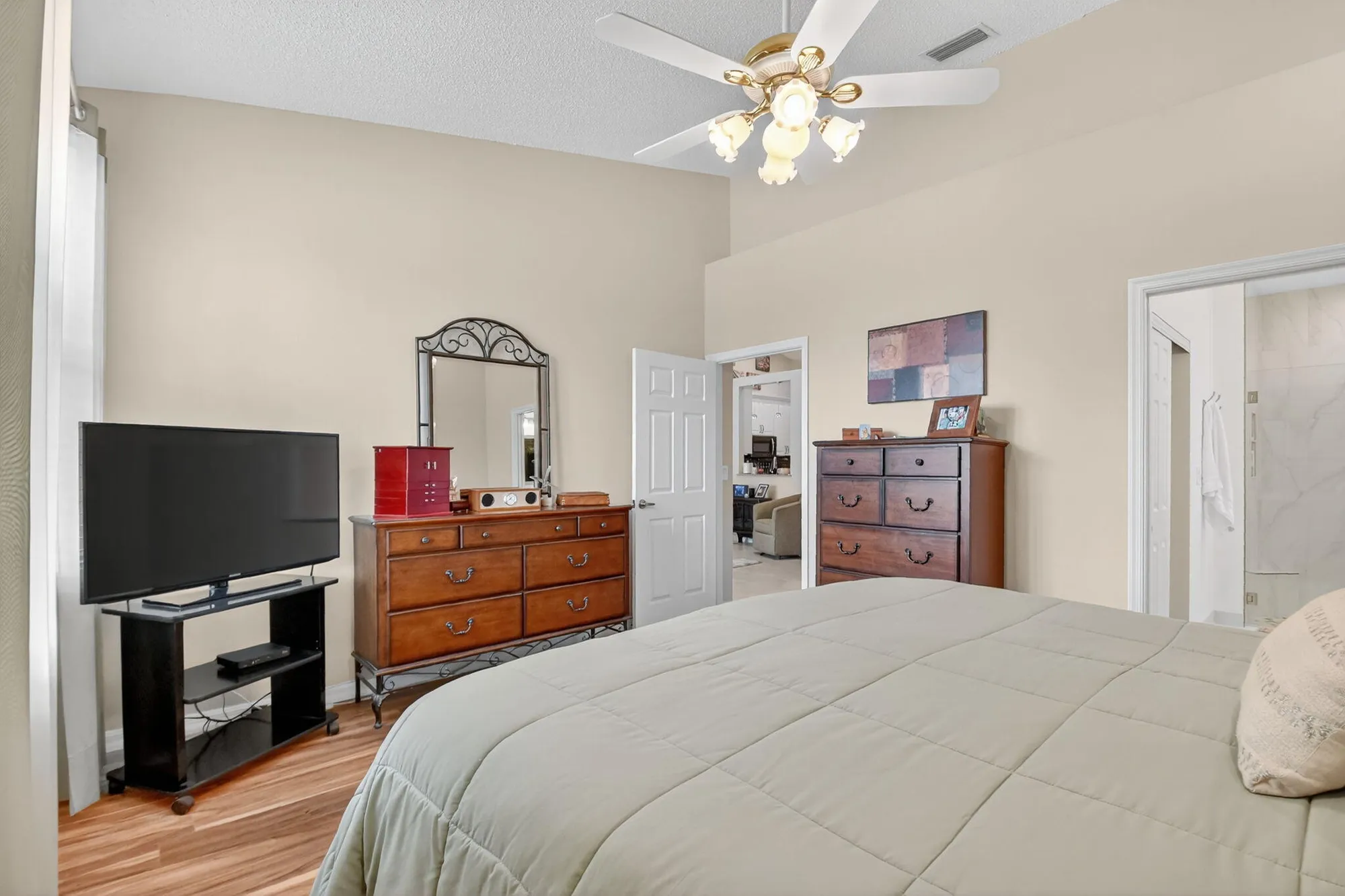 Property Slideshow image 32 of 53 | 6210 heliconia rd, Delray Beach, FL, 33484