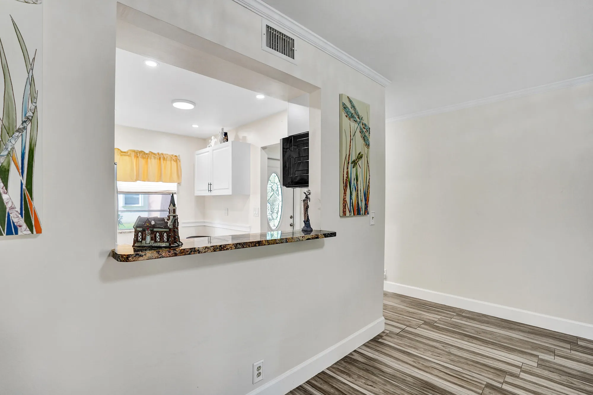 Property Slideshow image 10 of 64 | 140 lake meryl dr apt 140, West Palm Beach, FL, 33411