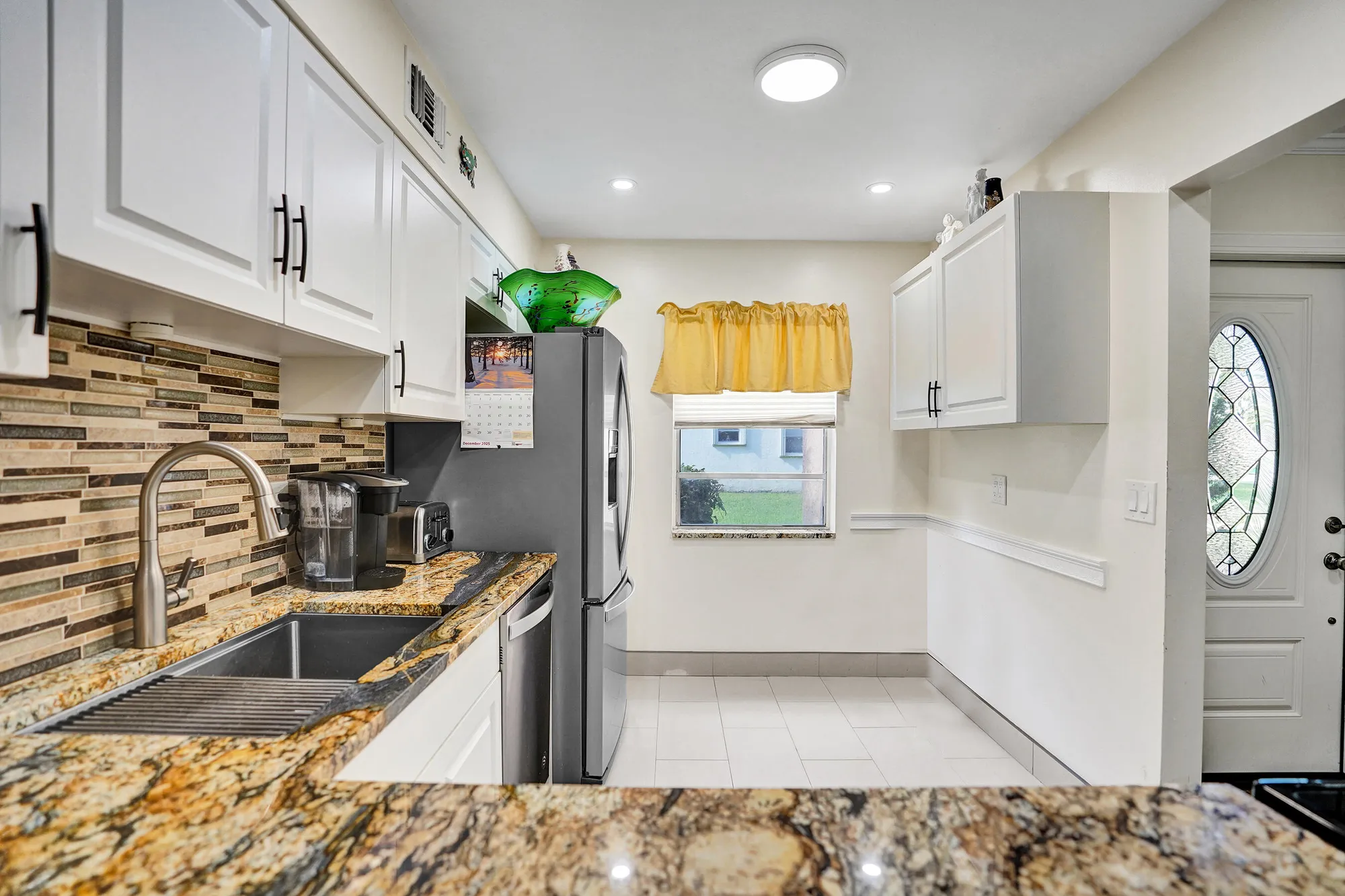 Property Slideshow image 7 of 64 | 140 lake meryl dr apt 140, West Palm Beach, FL, 33411