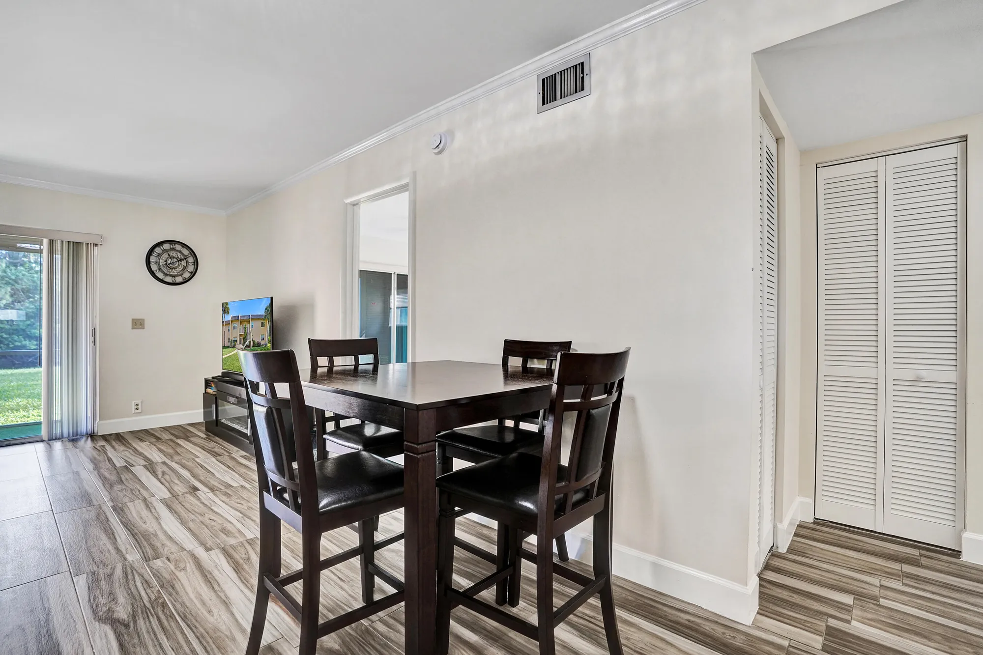 Property Slideshow image 4 of 64 | 140 lake meryl dr apt 140, West Palm Beach, FL, 33411