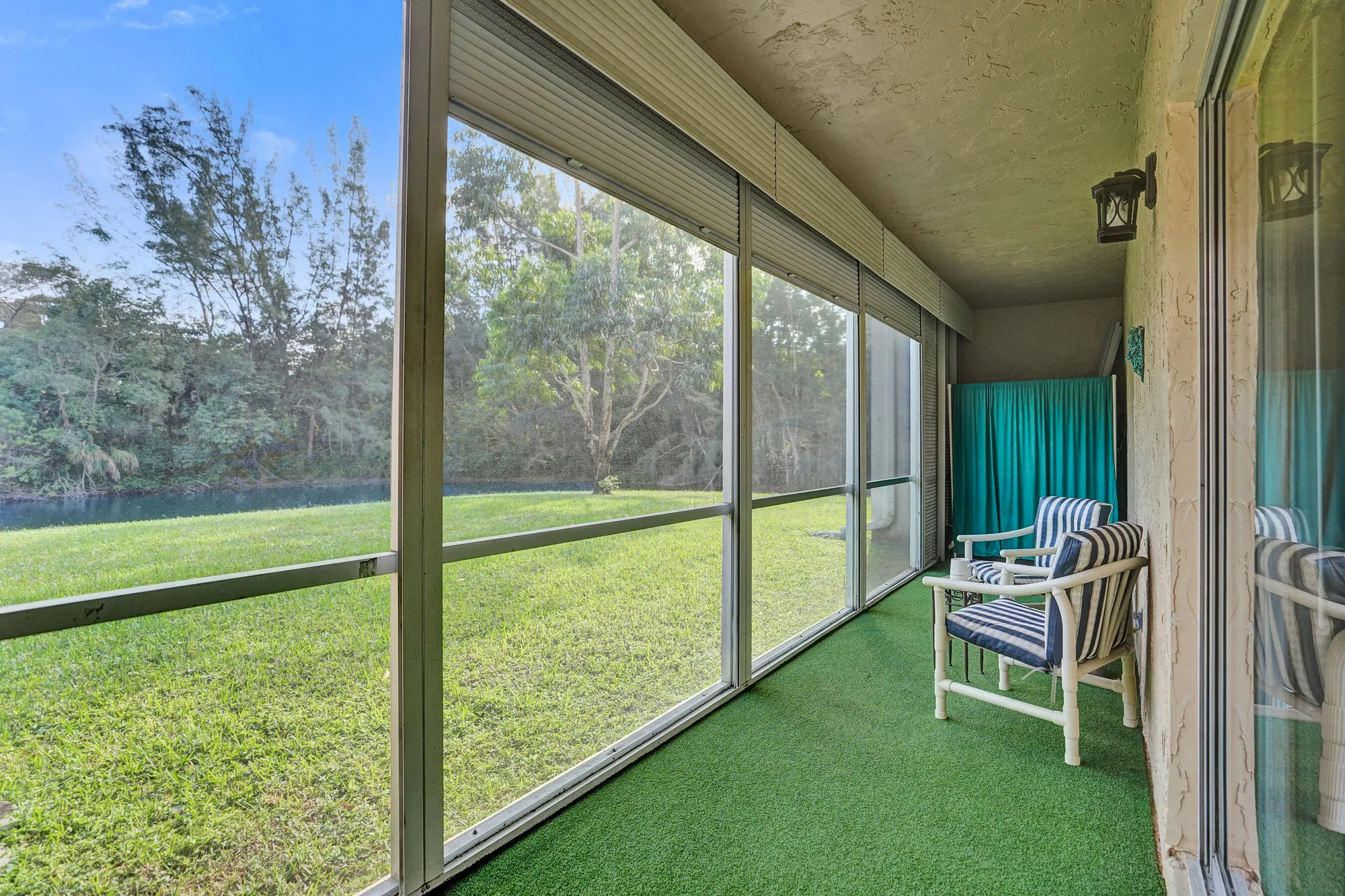 Property Slideshow image 32 of 64 | 140 lake meryl dr apt 140, West Palm Beach, FL, 33411