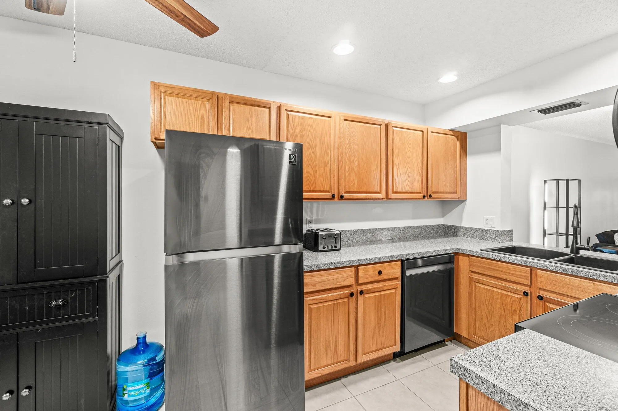 Property Slideshow image 13 of 37 | 3742 english ln d, Lake Worth, FL, 33467