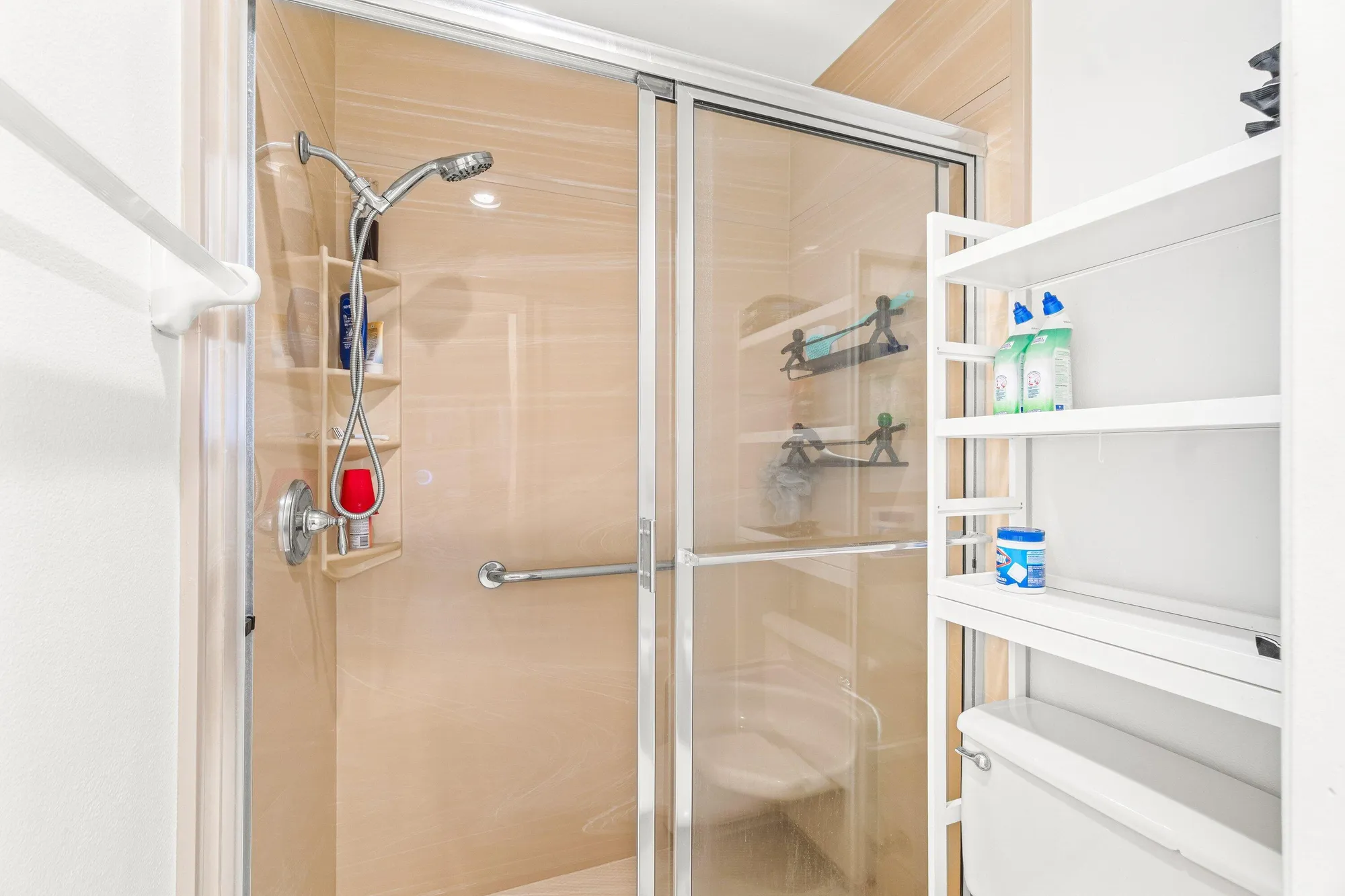 Property Slideshow image 21 of 37 | 3742 english ln d, Lake Worth, FL, 33467