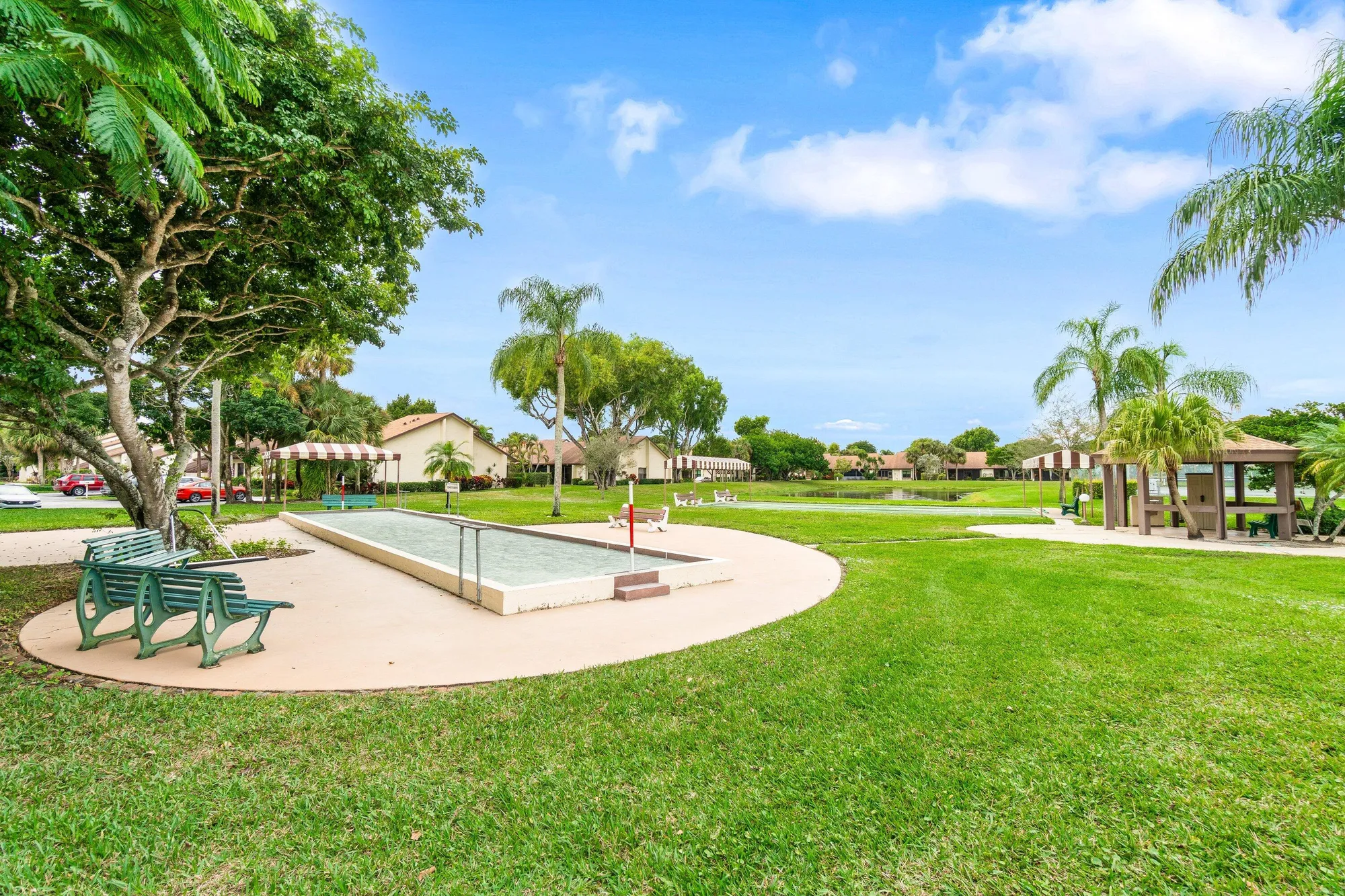 Property Slideshow image 35 of 37 | 3742 english ln d, Lake Worth, FL, 33467