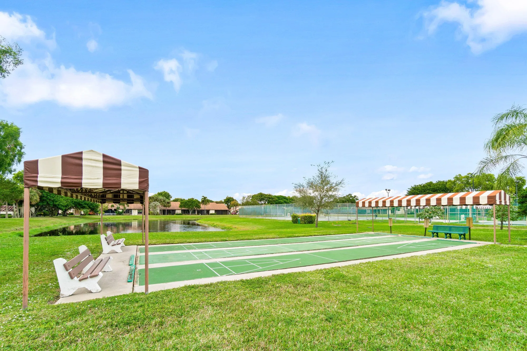 Property Slideshow image 36 of 37 | 3742 english ln d, Lake Worth, FL, 33467