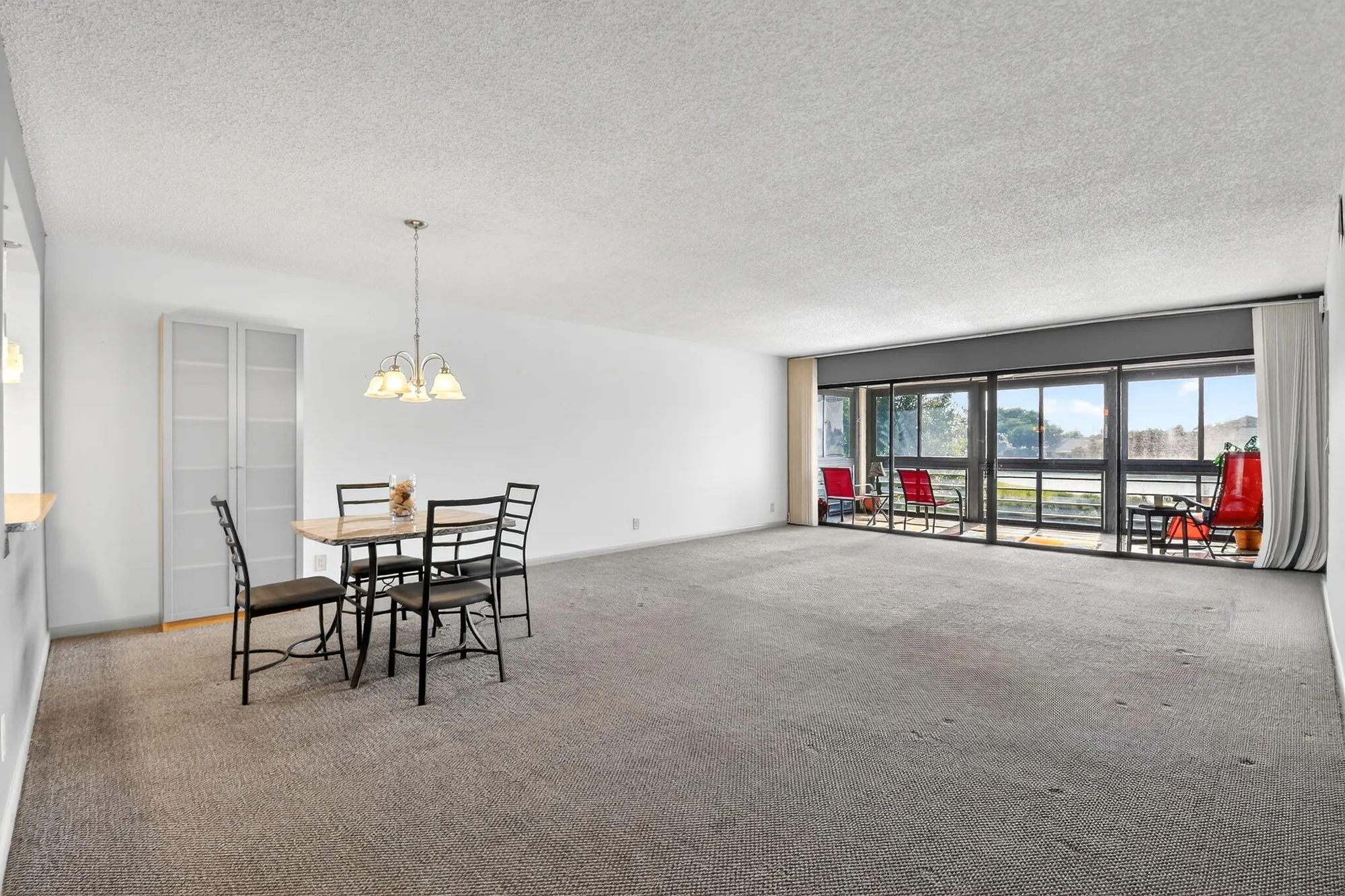 Property Slideshow image 9 of 46 | 5785 fairway park ct apt 204, Boynton Beach, FL, 33437
