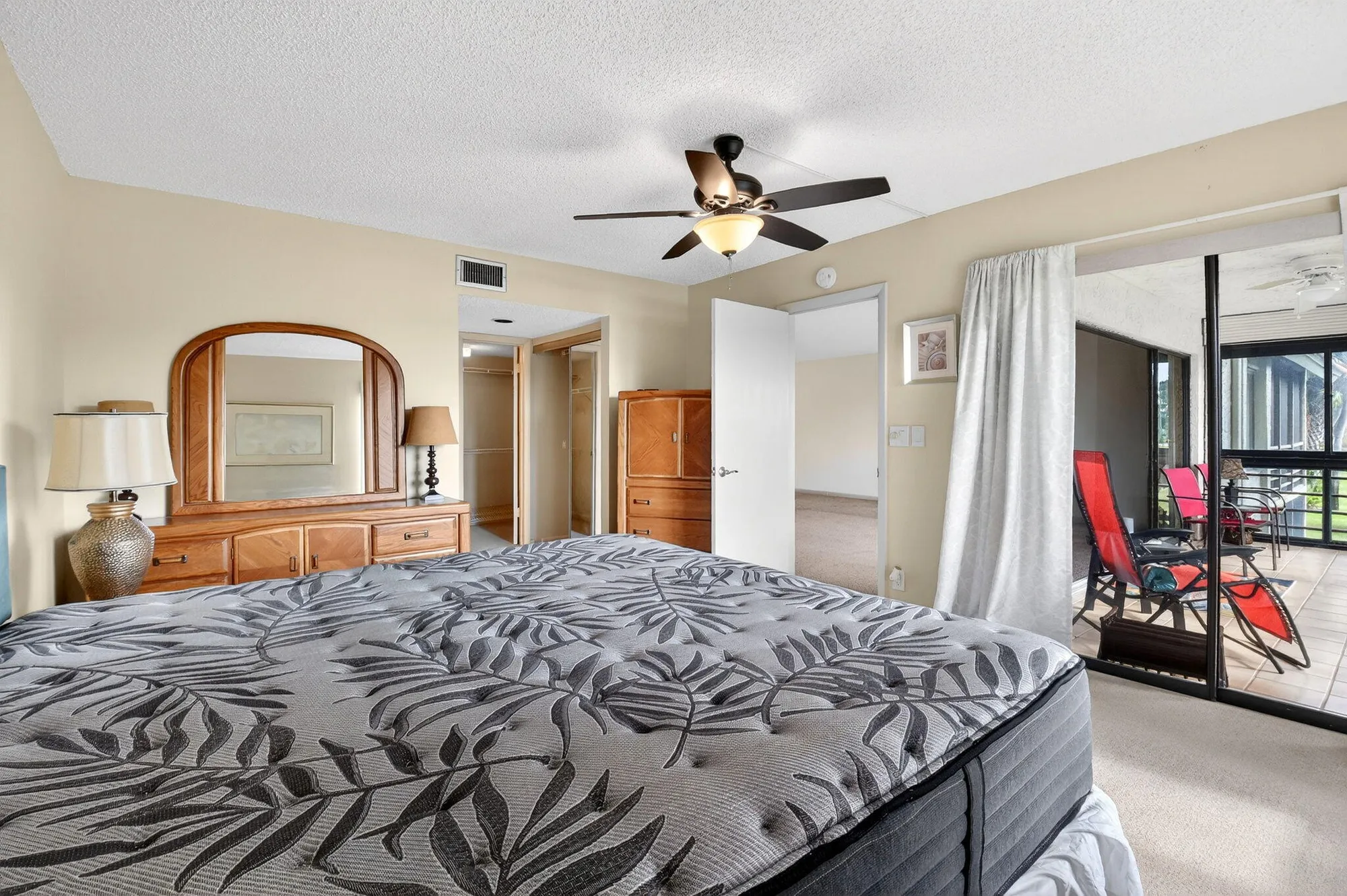 Property Slideshow image 22 of 46 | 5785 fairway park ct apt 204, Boynton Beach, FL, 33437