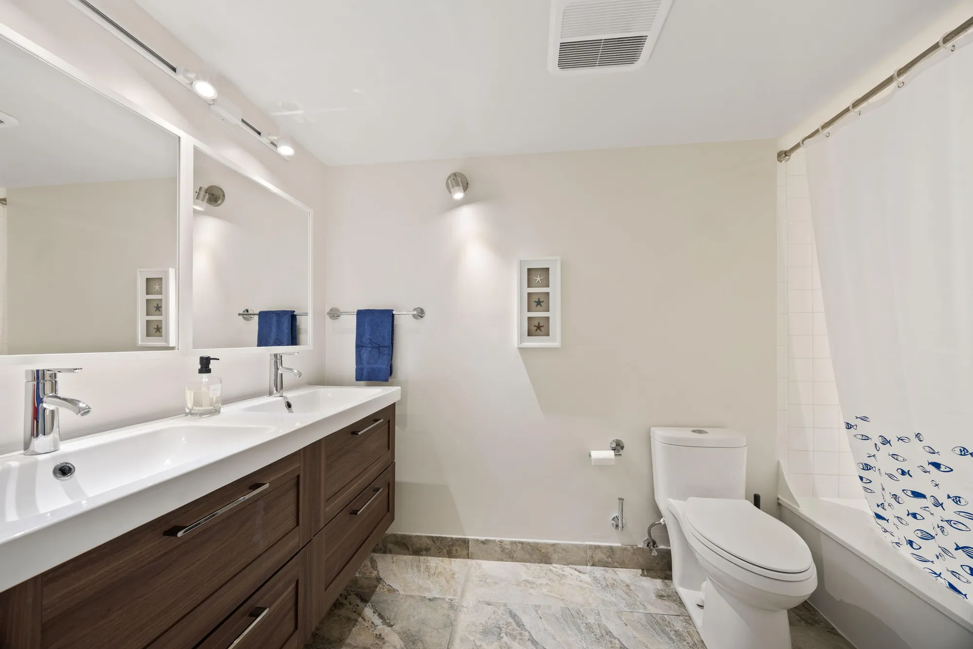 Property Slideshow image 19 of 25 | 5659 fairway park dr 203, Boynton Beach, FL, 33437