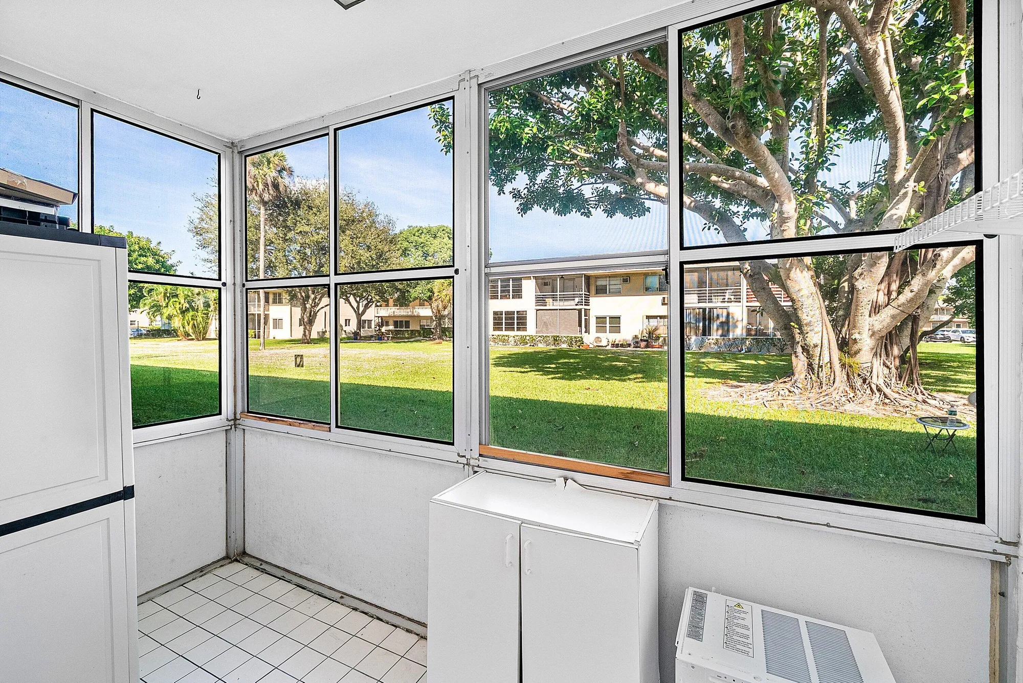 Property Slideshow image 18 of 28 | 203 coventry i # 203, West Palm Beach, FL, 33417